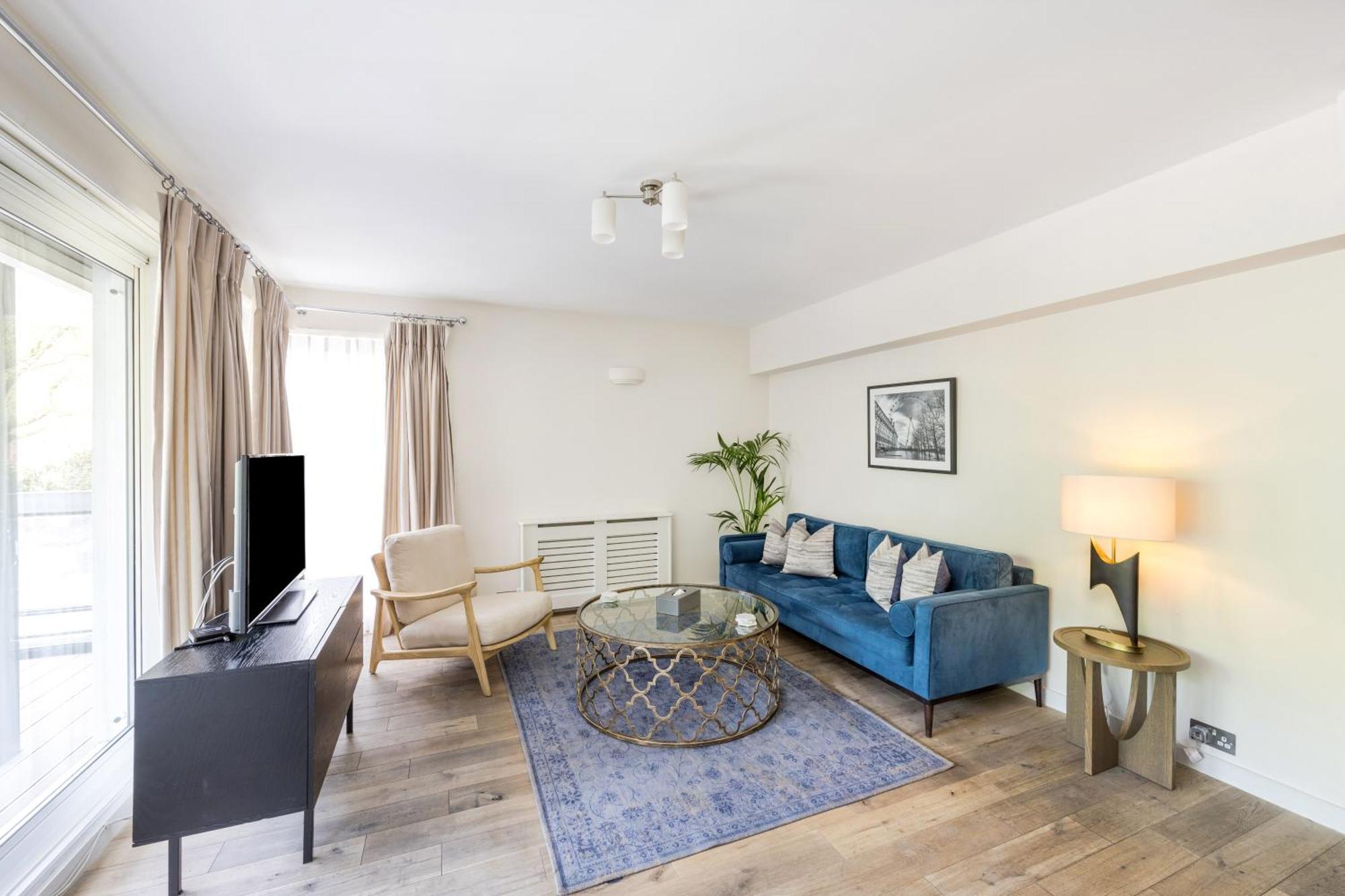 The Kensington Gardens Apartment