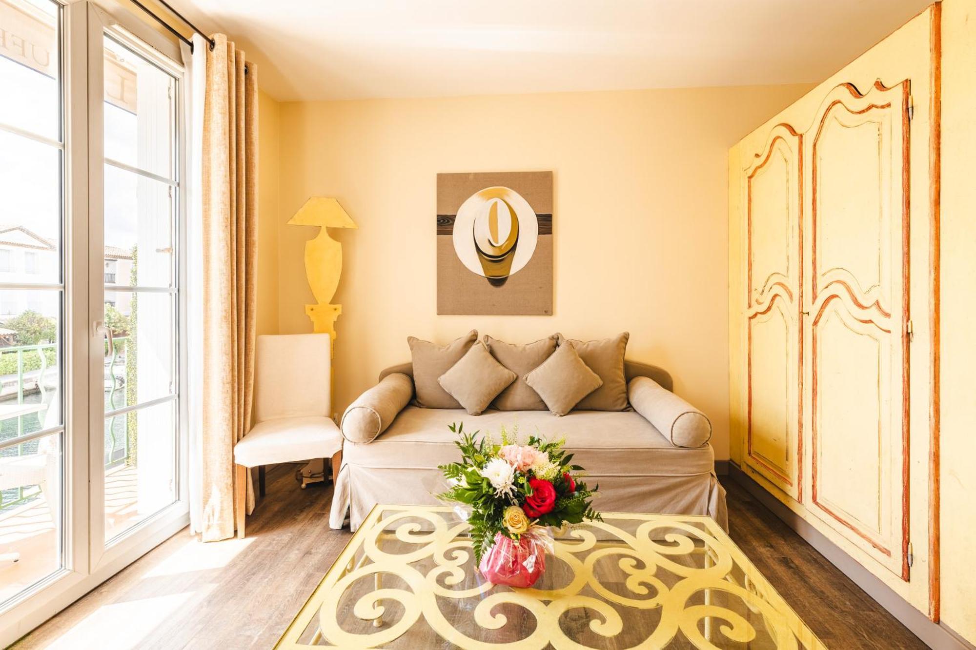 Junior Suite Canal View