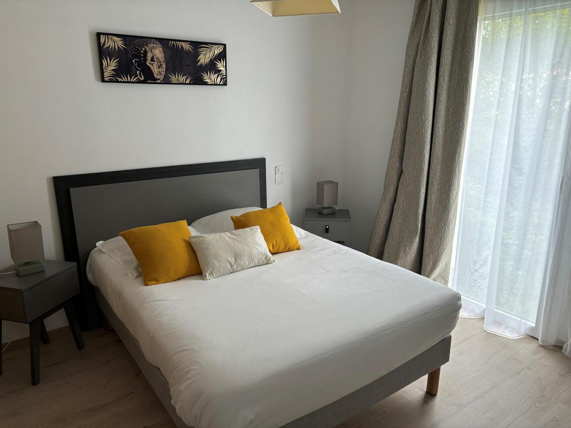 Standard Apartment