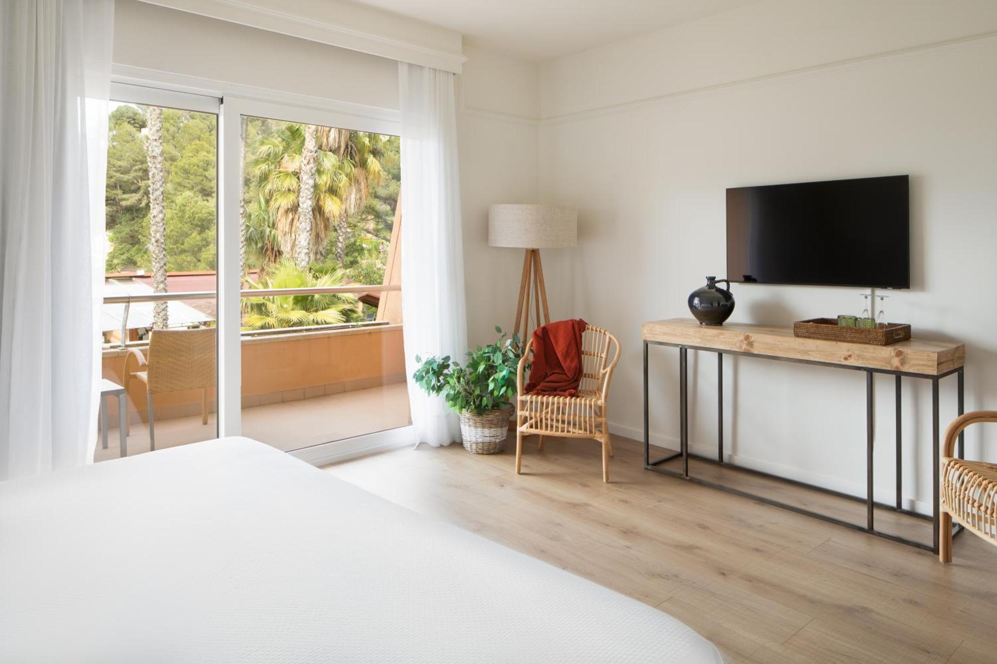 Double Room Balcony Sea View