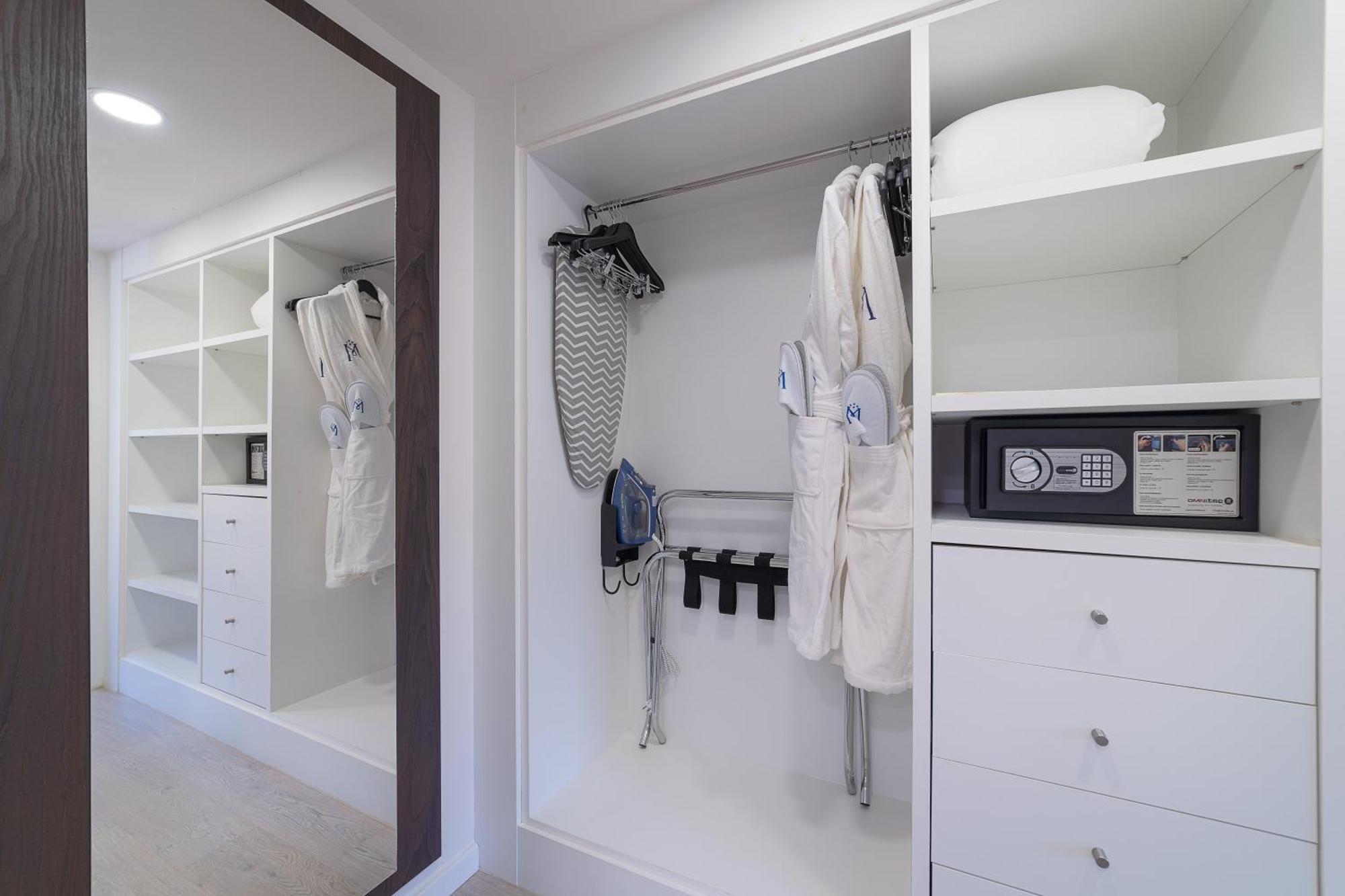 Deluxe Family Suite,1587532862:JPEG