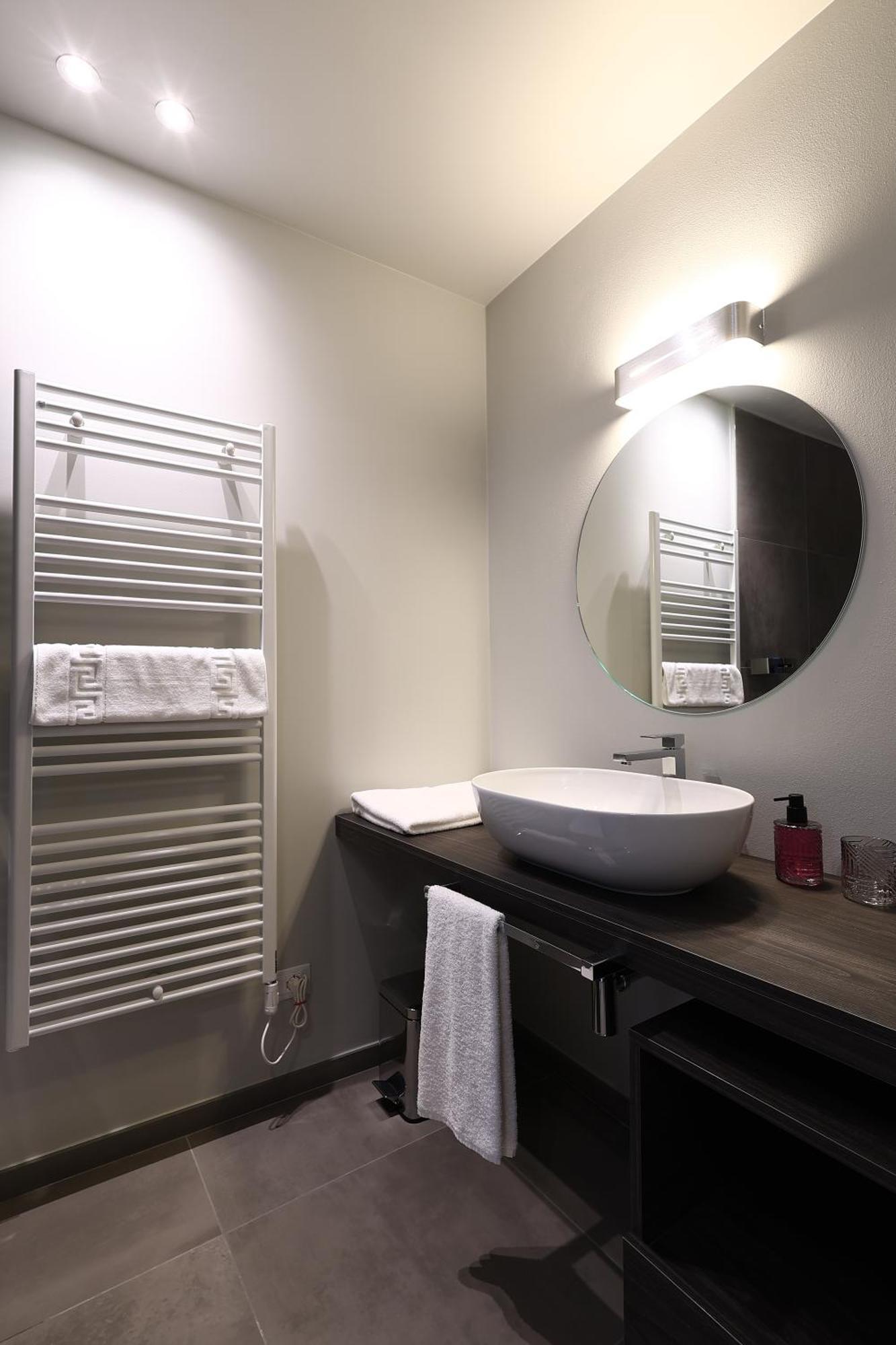 Deluxe Double Room Extra Bed