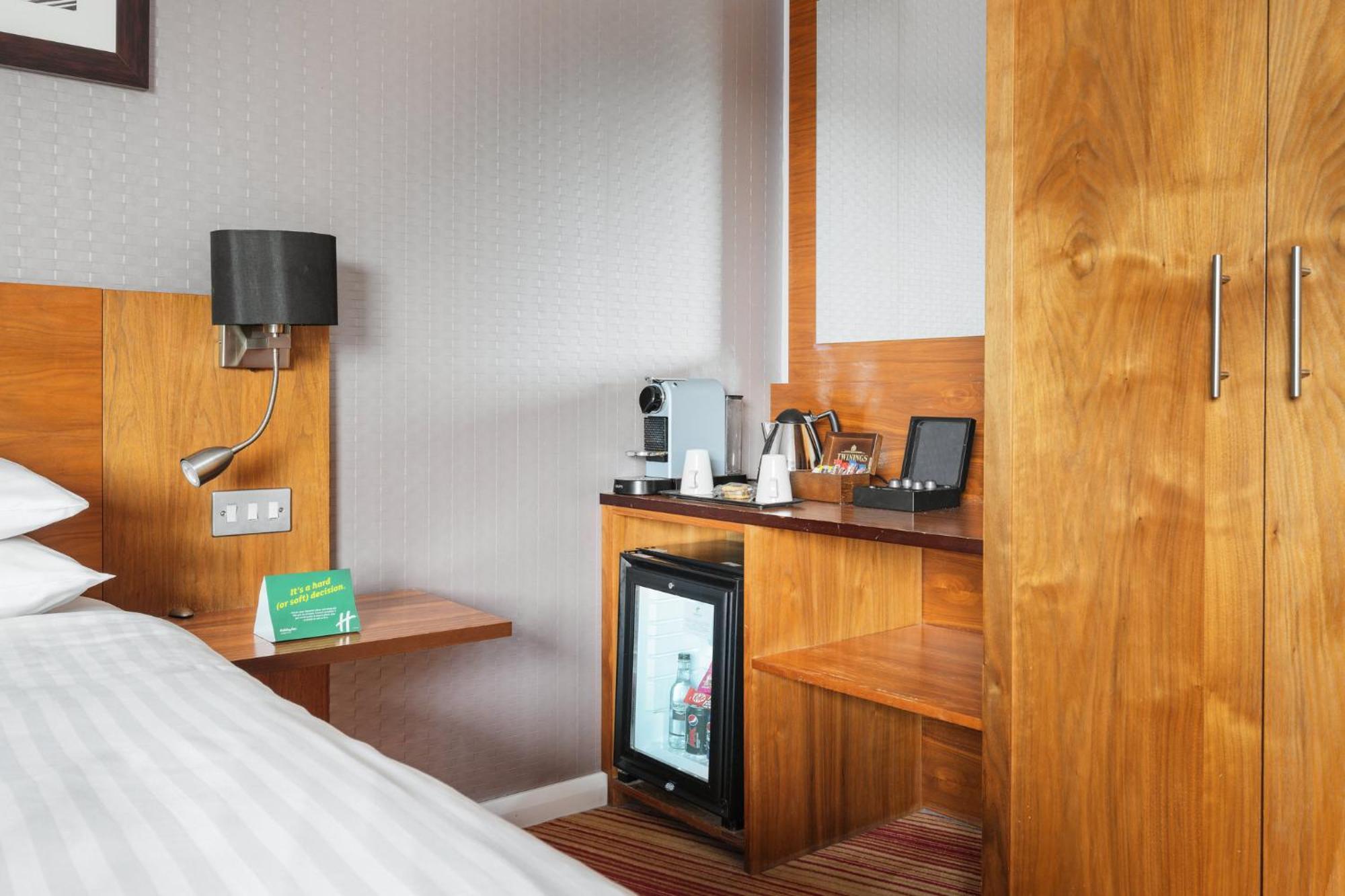Premium King Room