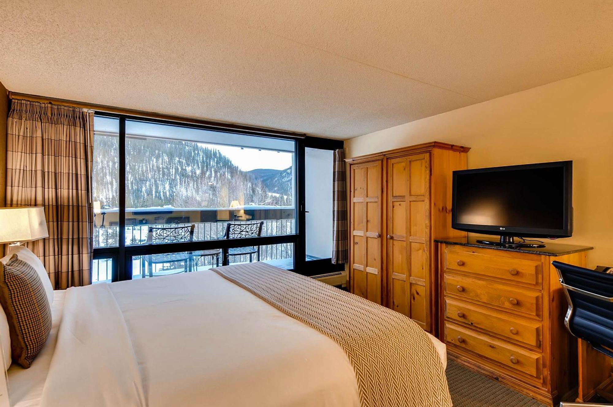 Lodge King Room