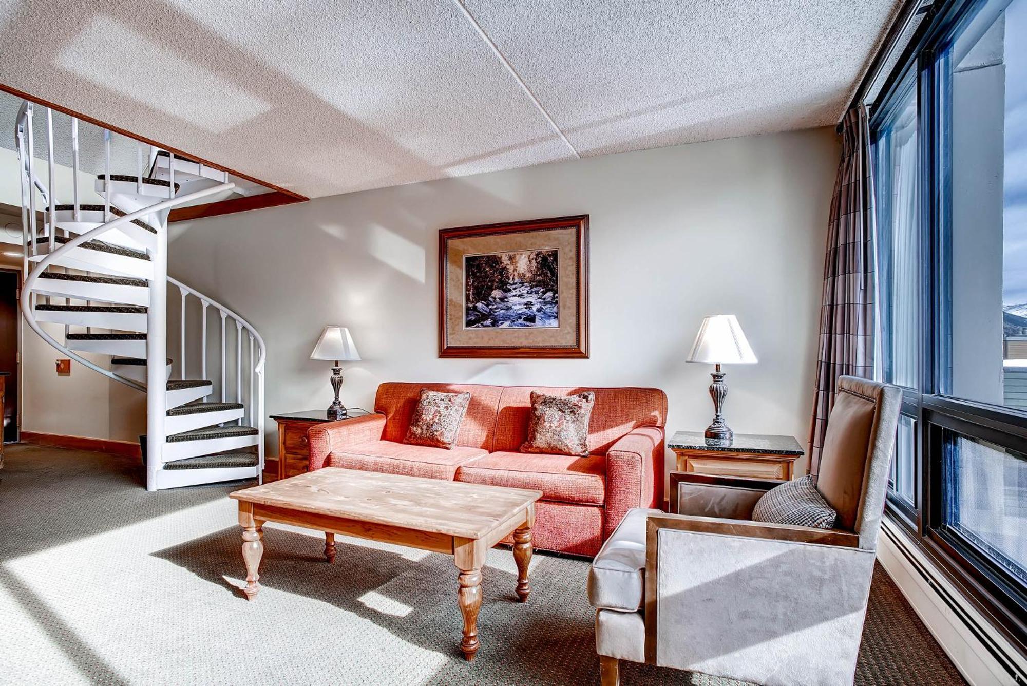 Loft Suite