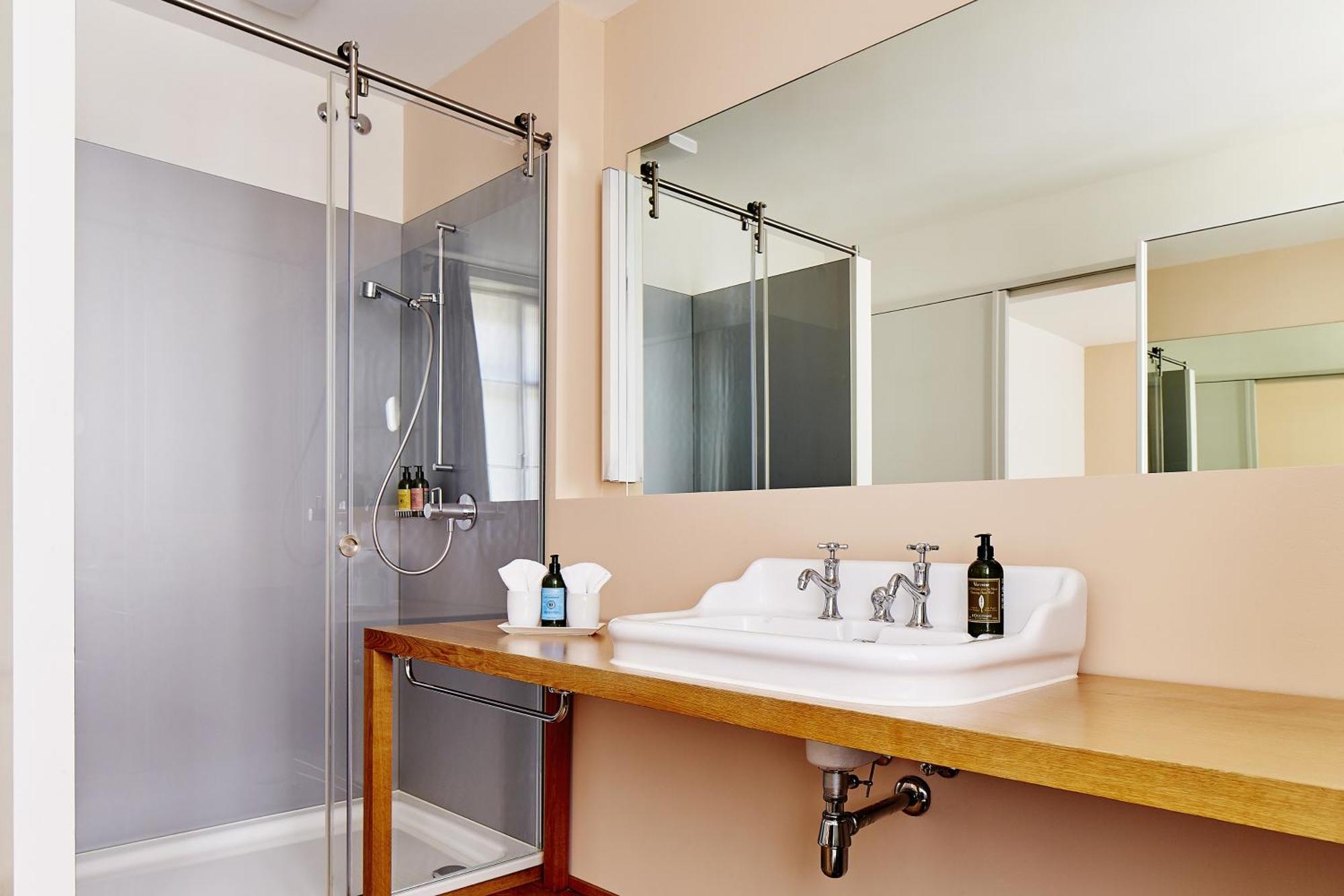 Chambre Double – Vue sur Ville