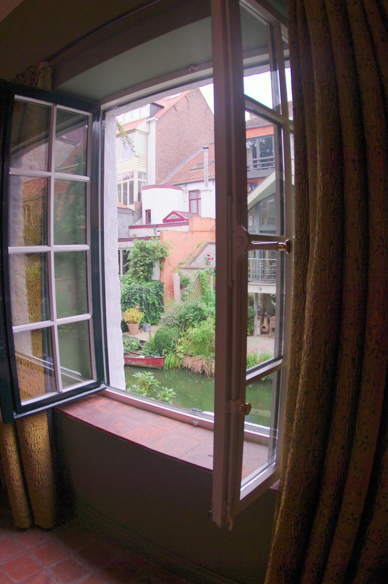 Deluxe Suite Canal View