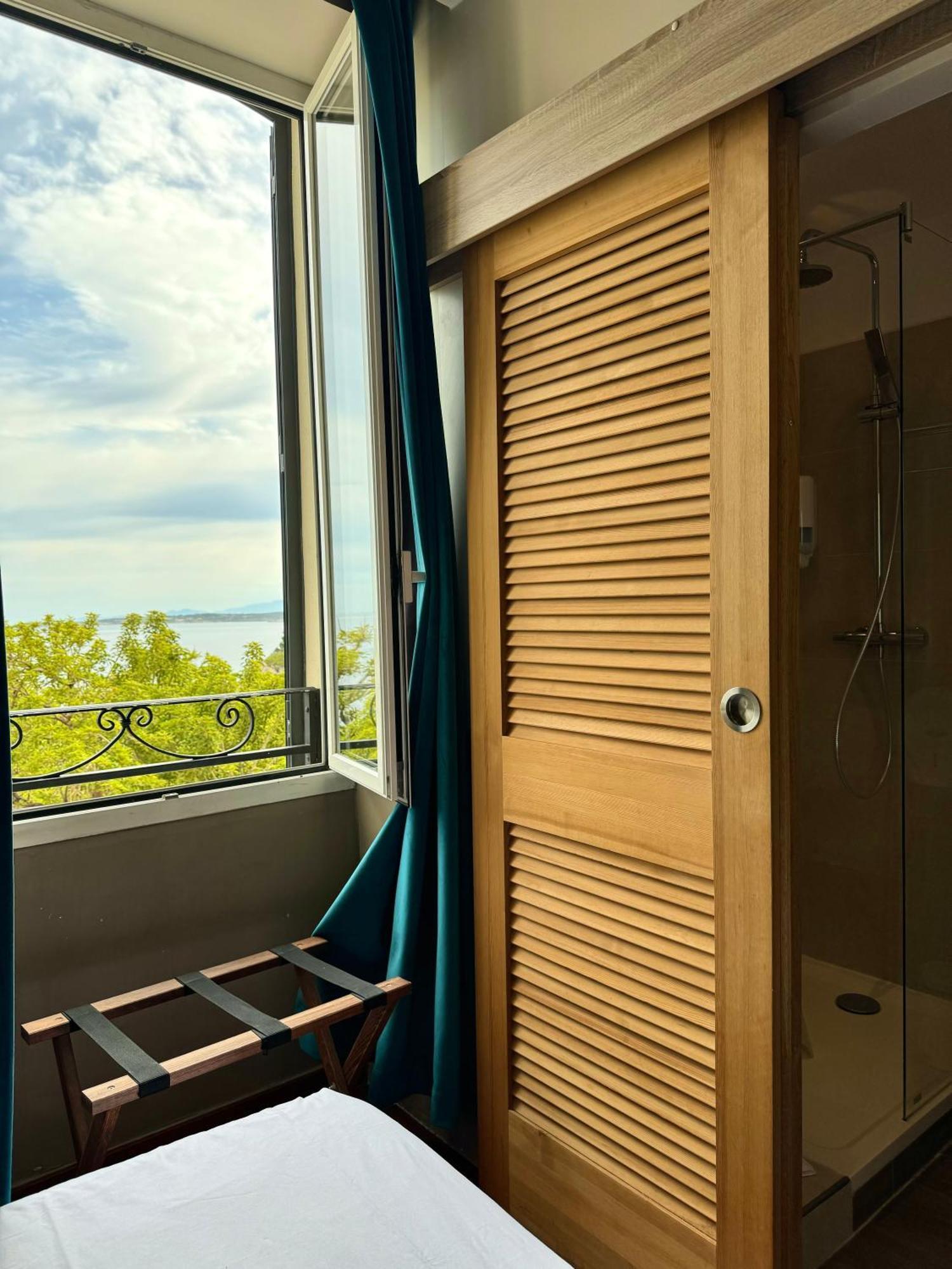 Twin Room Sea View