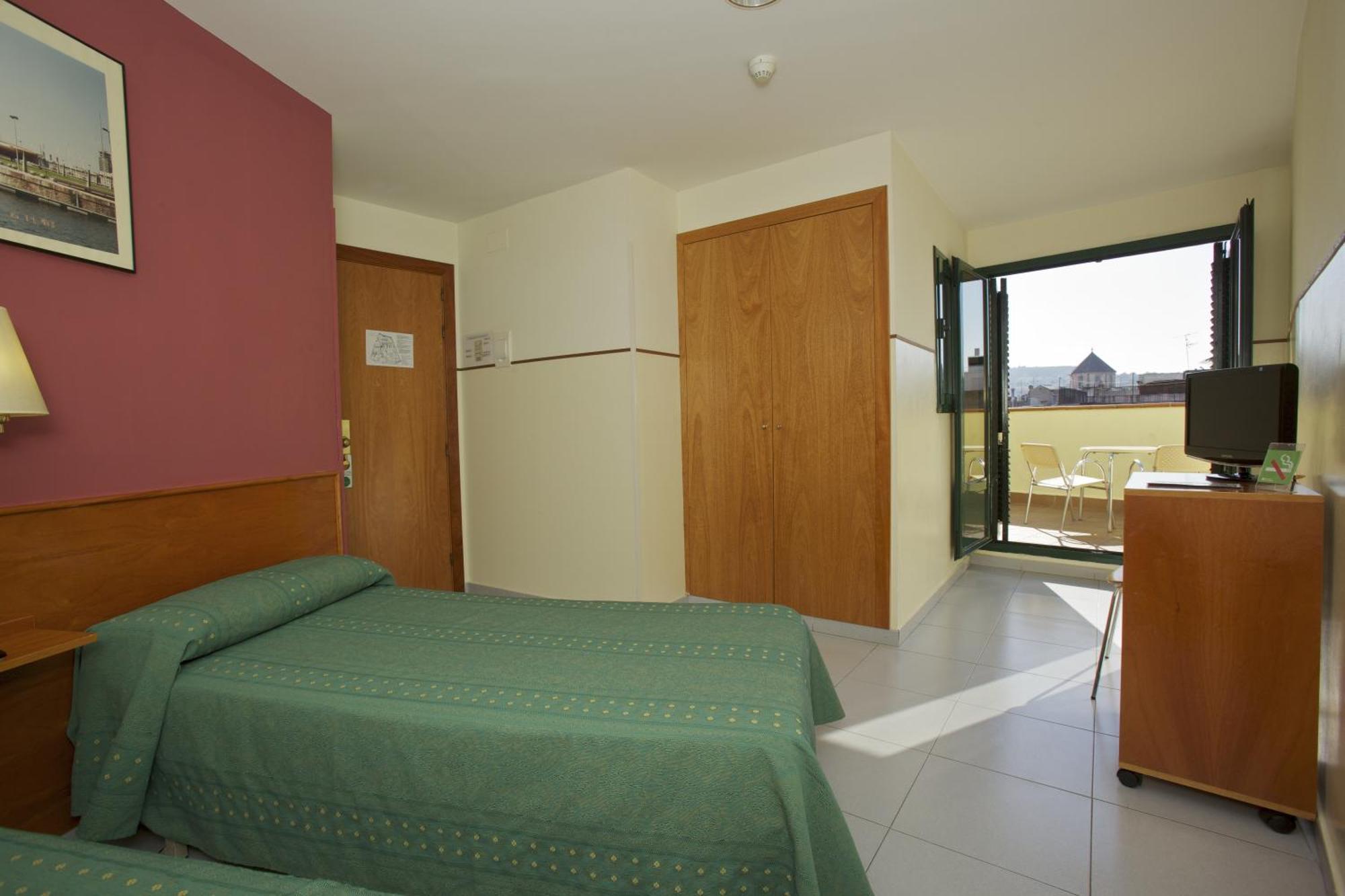 Twin Room Terrace,1588108463:JPEG