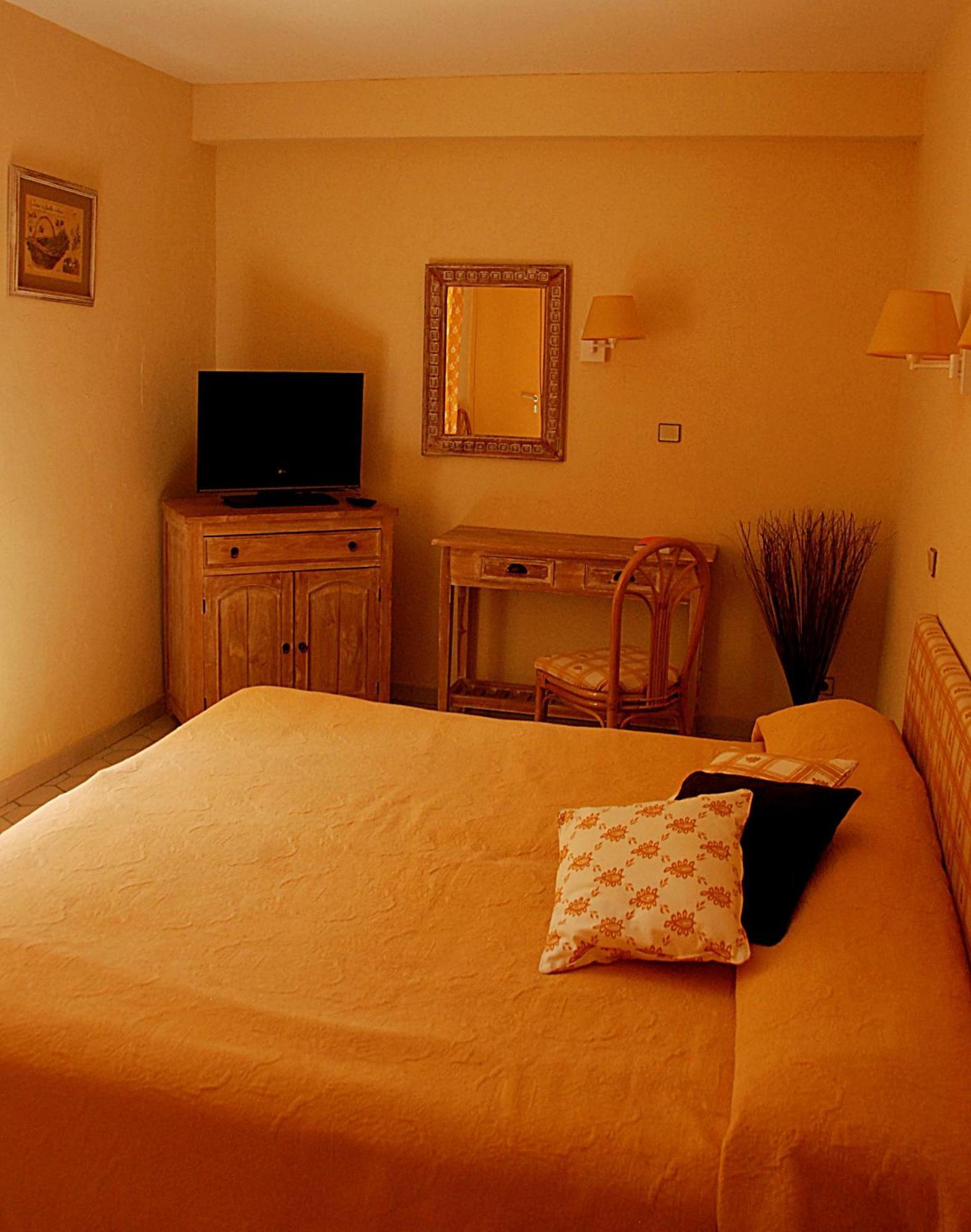 Classic Double or Twin Room