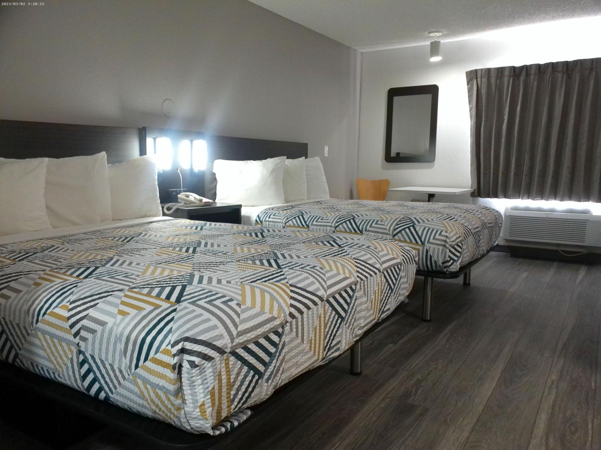 Queen Room Two Queen Beds Disability Access Non-Smoking