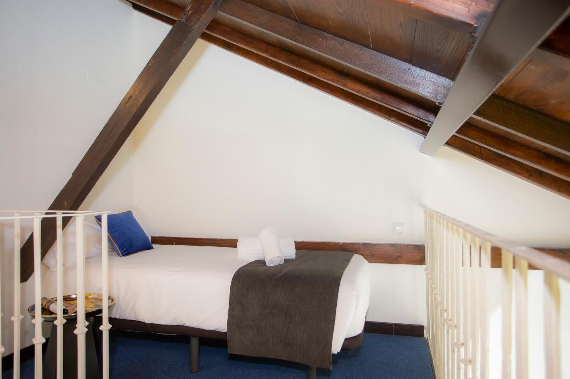 Triple Room Balcony