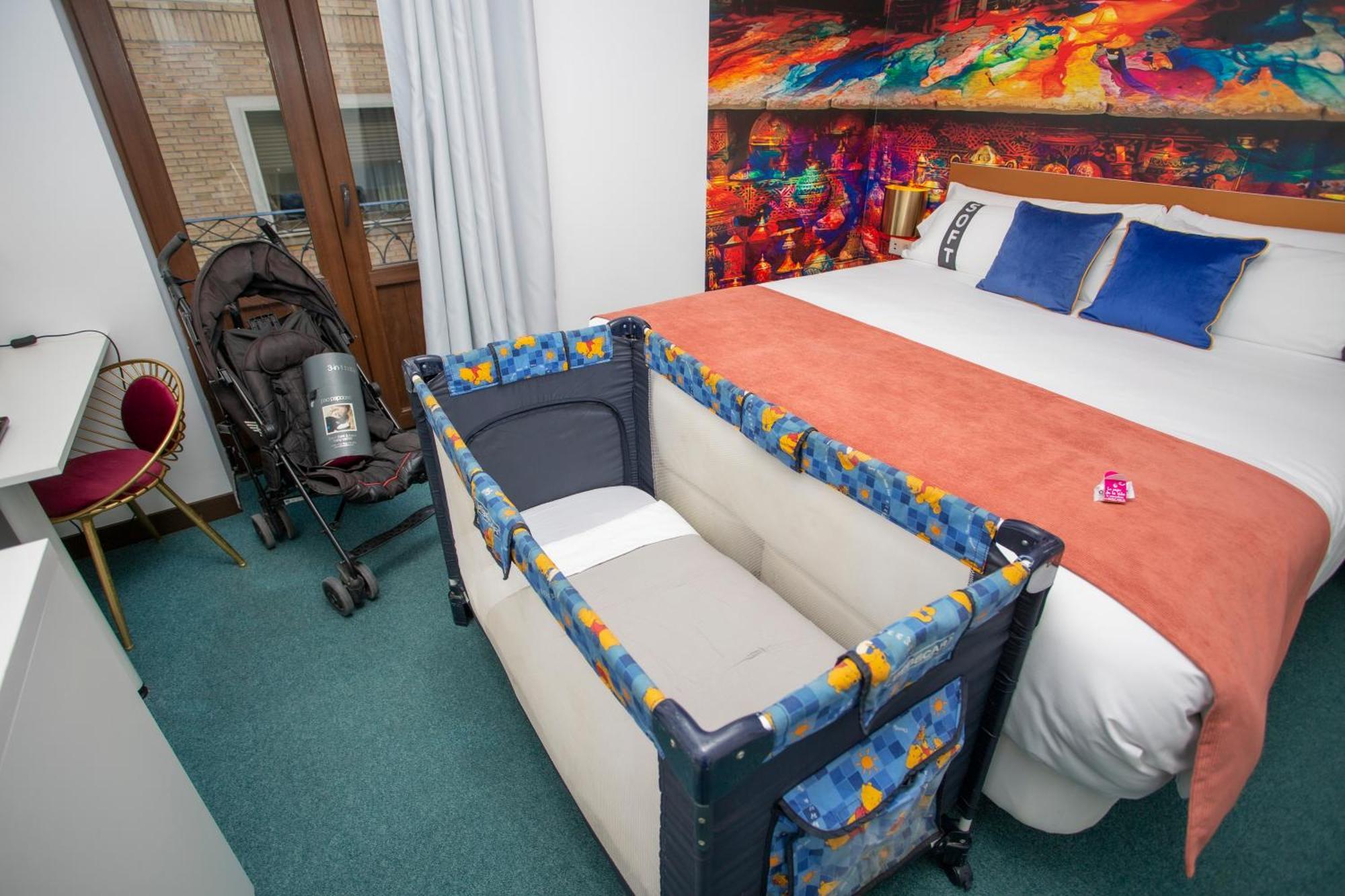 Double or Twin Room Balcony
