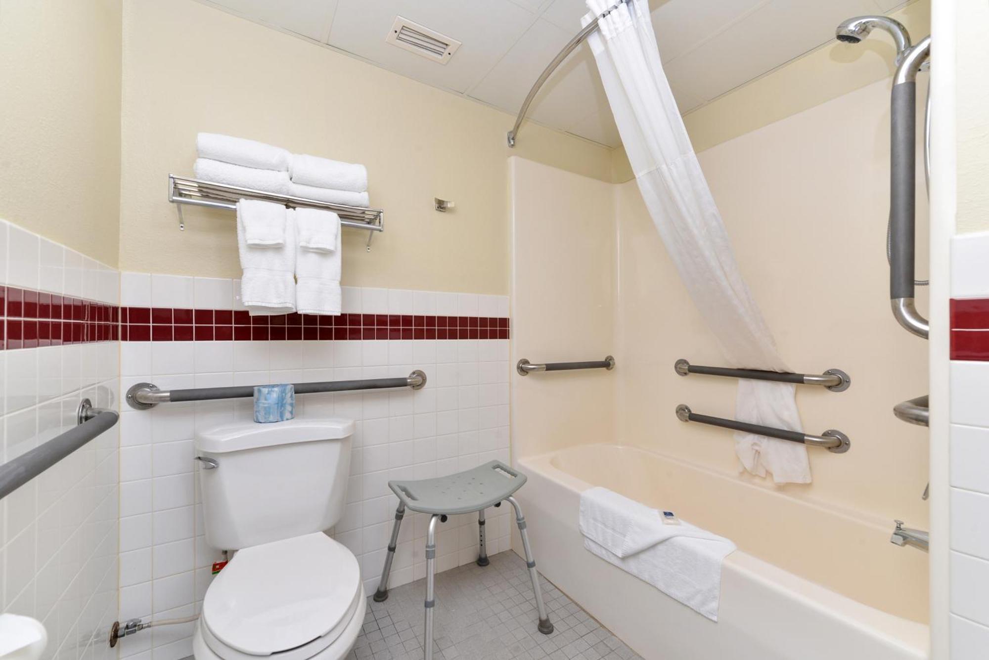 Queen Room Two Queen Beds Roll Shower Mobility Accessible or Non-Smoking