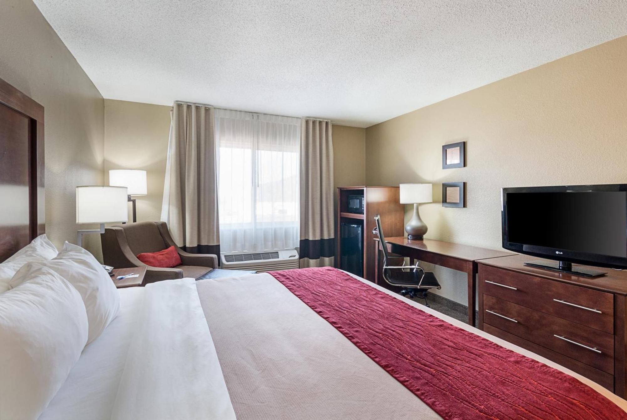 King Room - Accessible/Non-Smoking