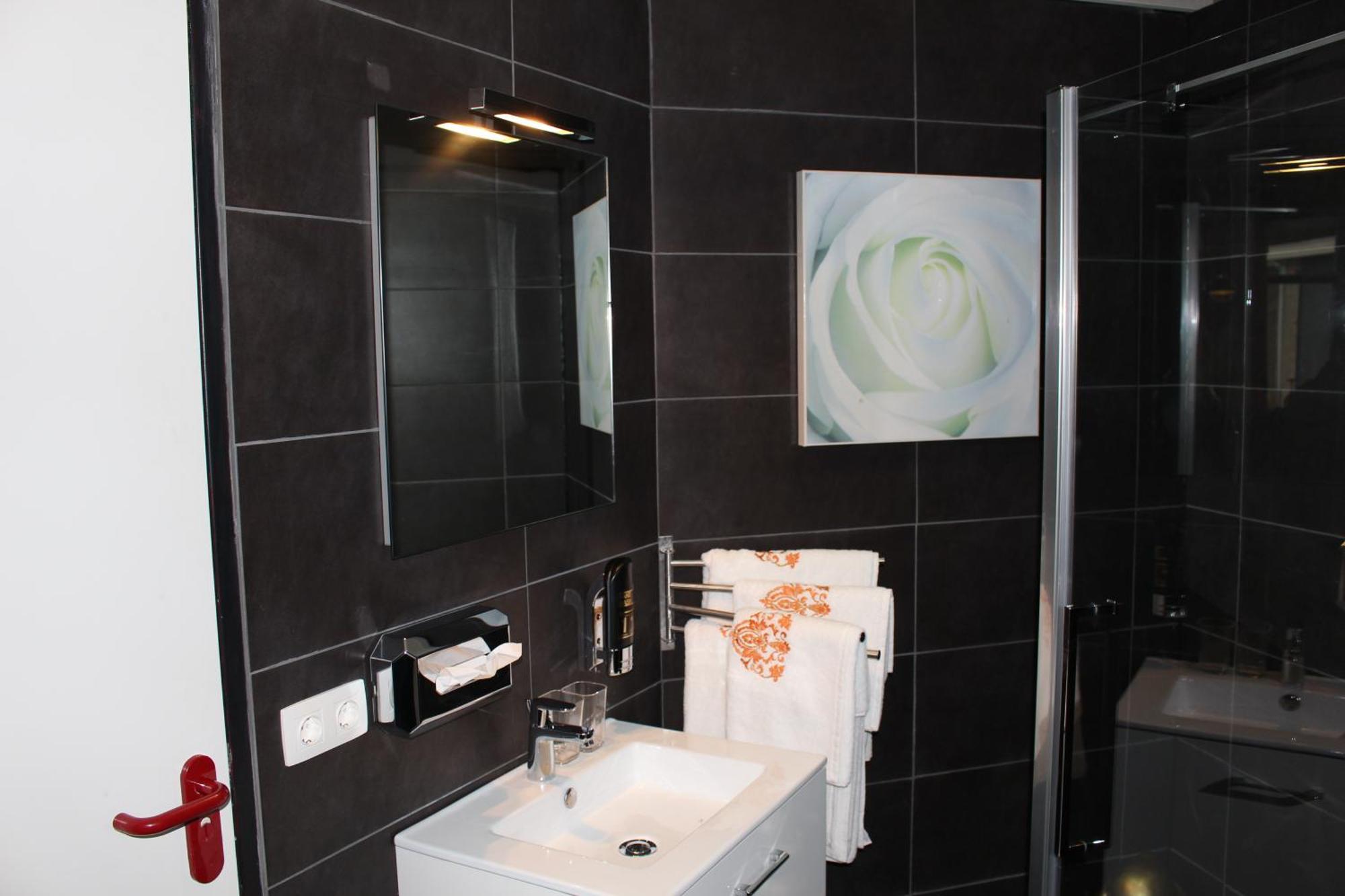 Junior Suite,1765387705:JPEG