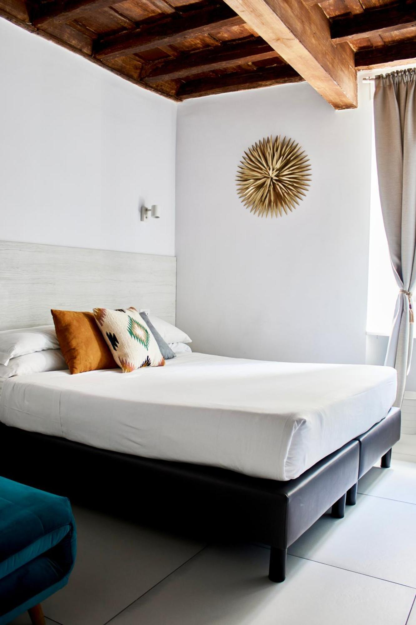 Deluxe Double or Twin Room City View