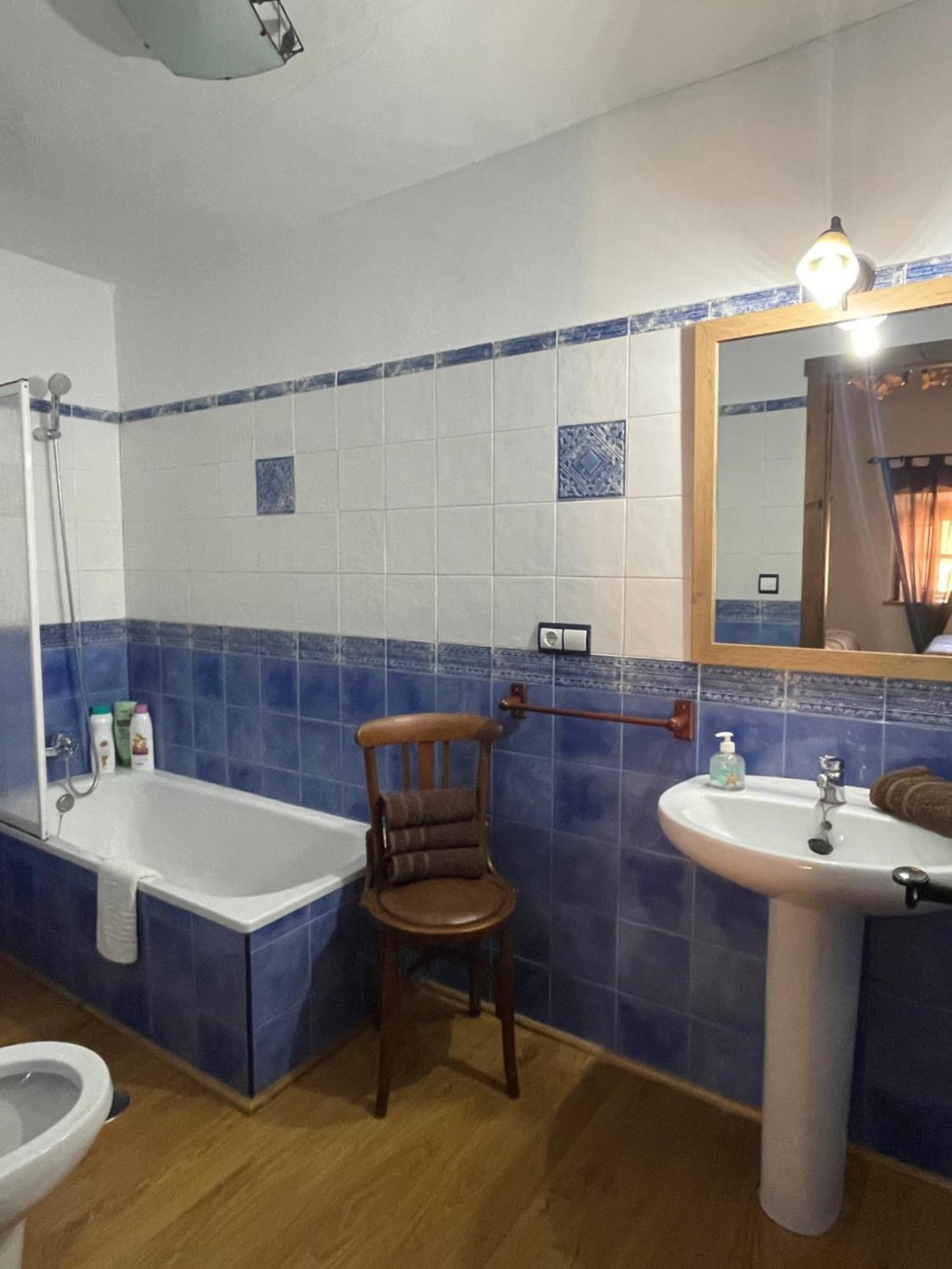 Quadruple Room Private Bathroom