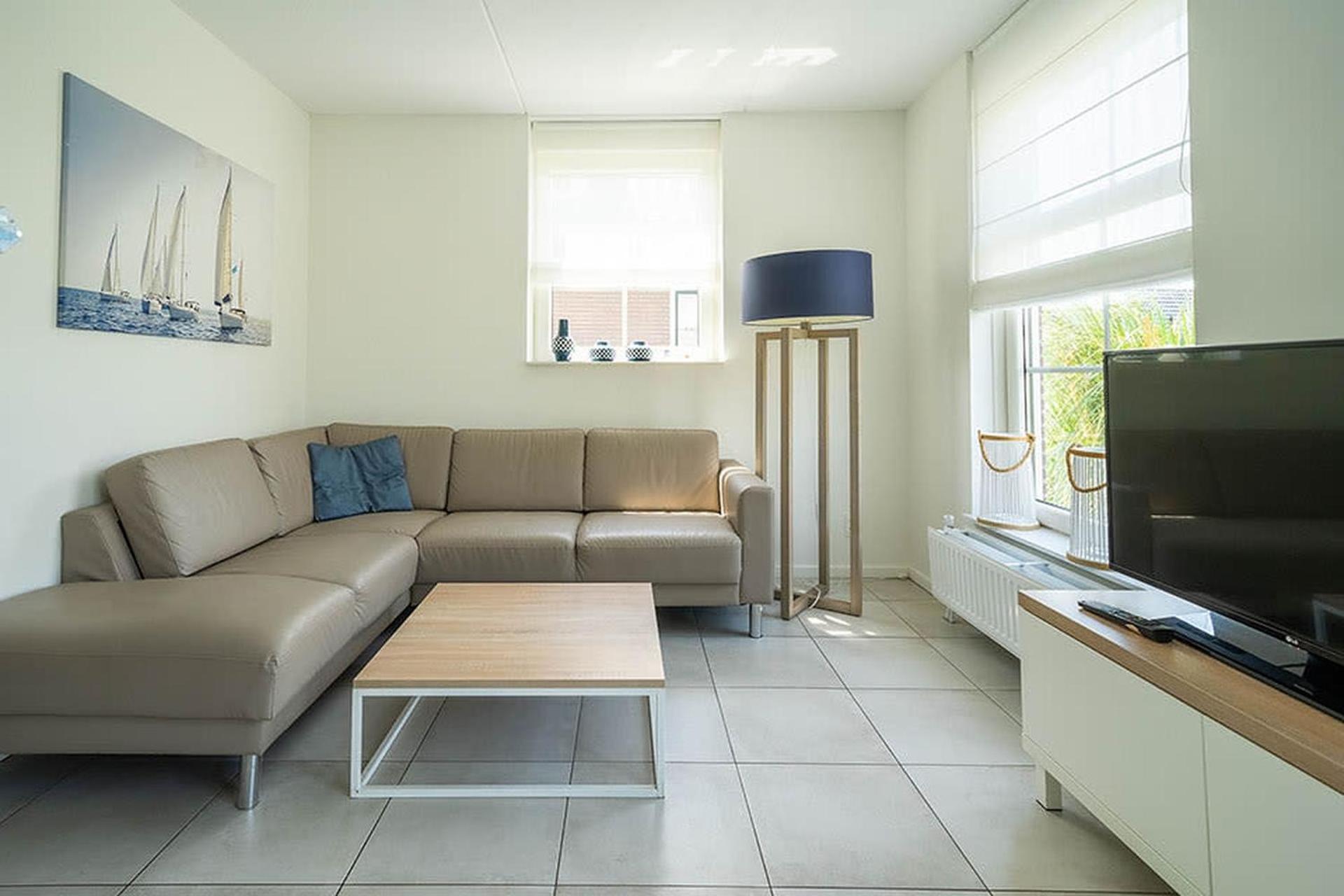 Two Bedroom Bungalow Munt 4