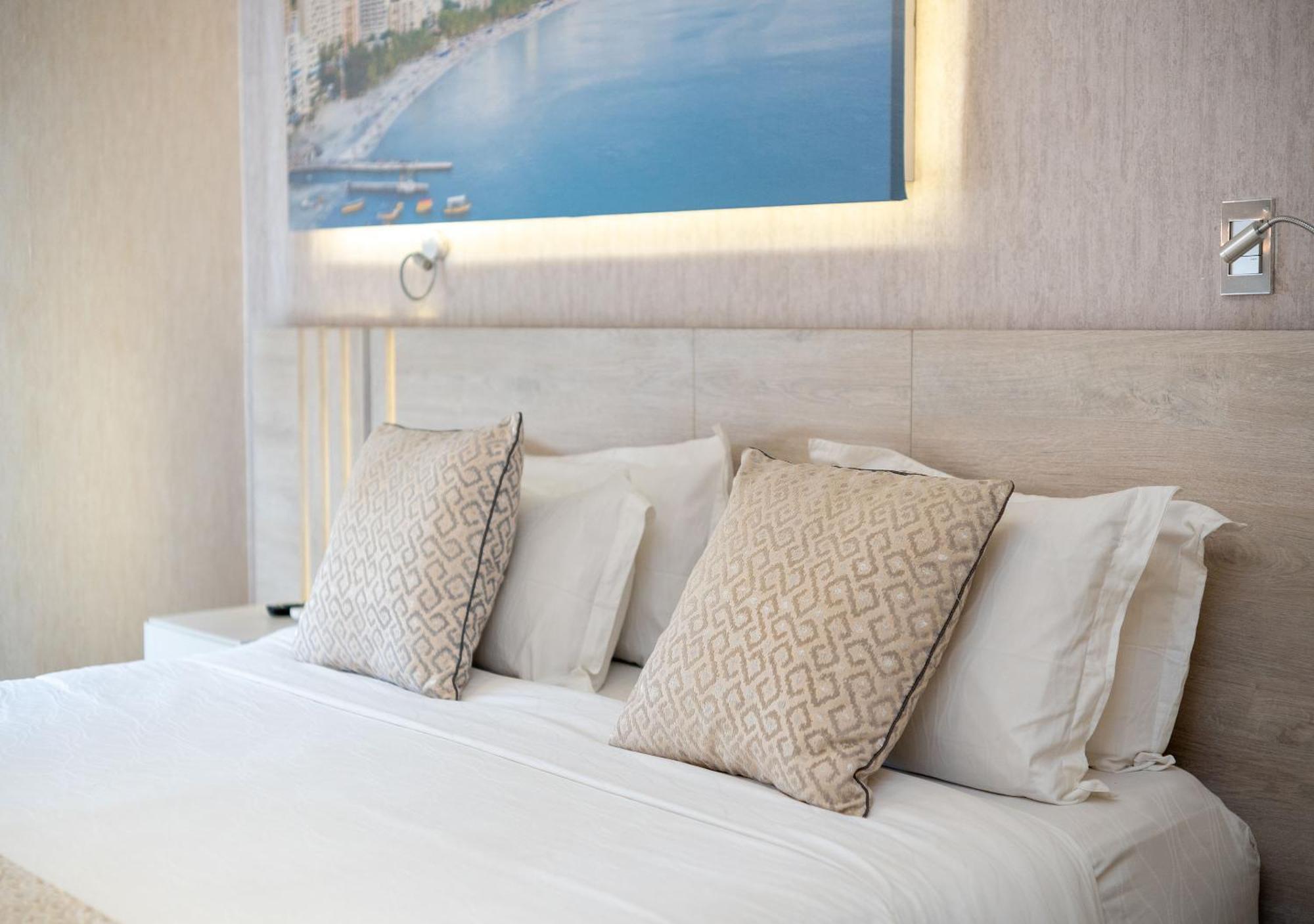 Superior Queen Room