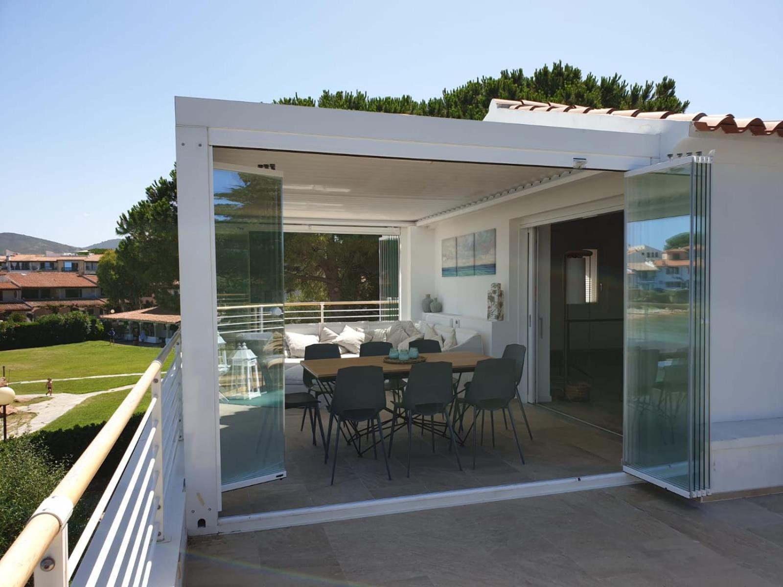 Three-Bedroom Villa Sea View