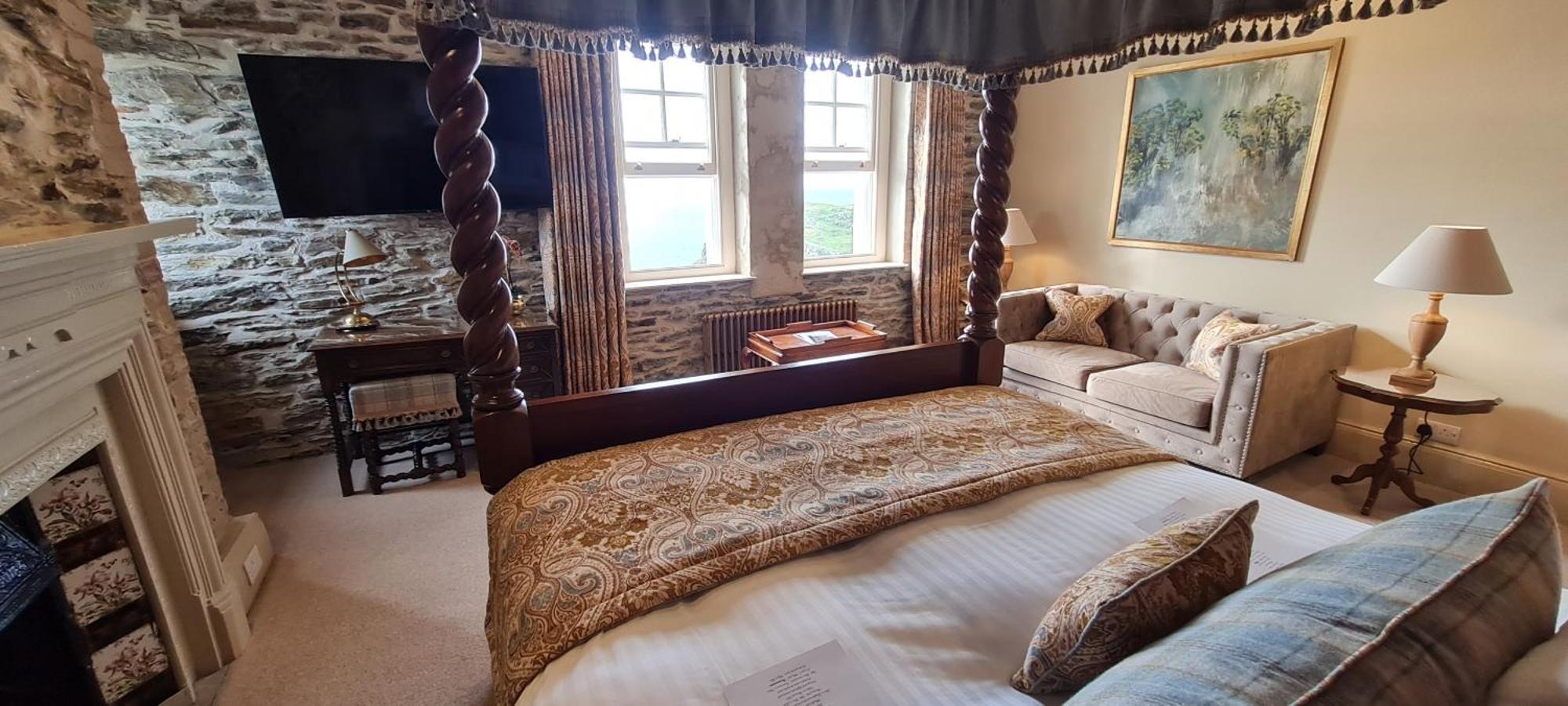 South Tower Junior Suite with Sea View (Not Pet Friendly)