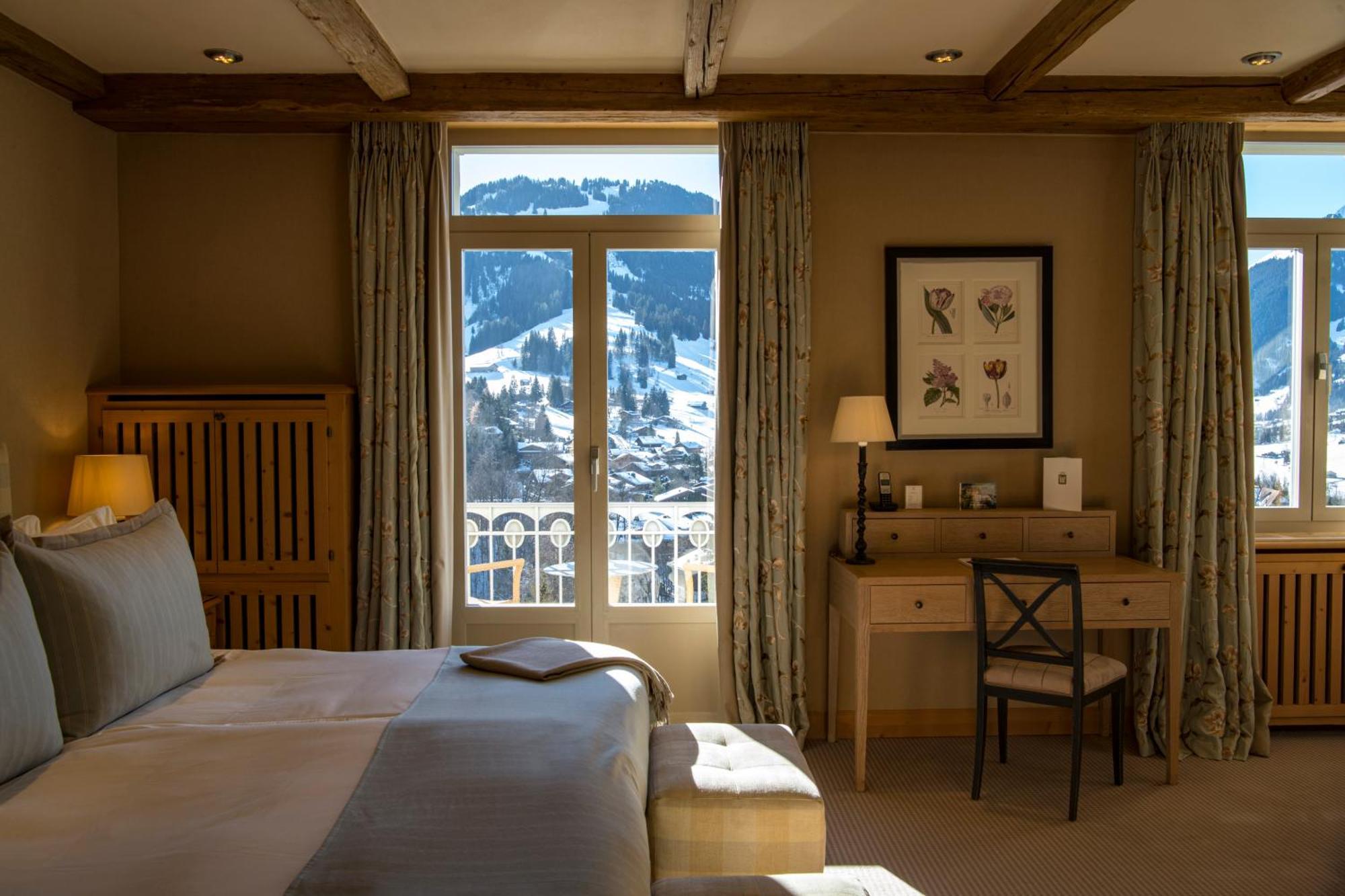 Deluxe Room Mountain View