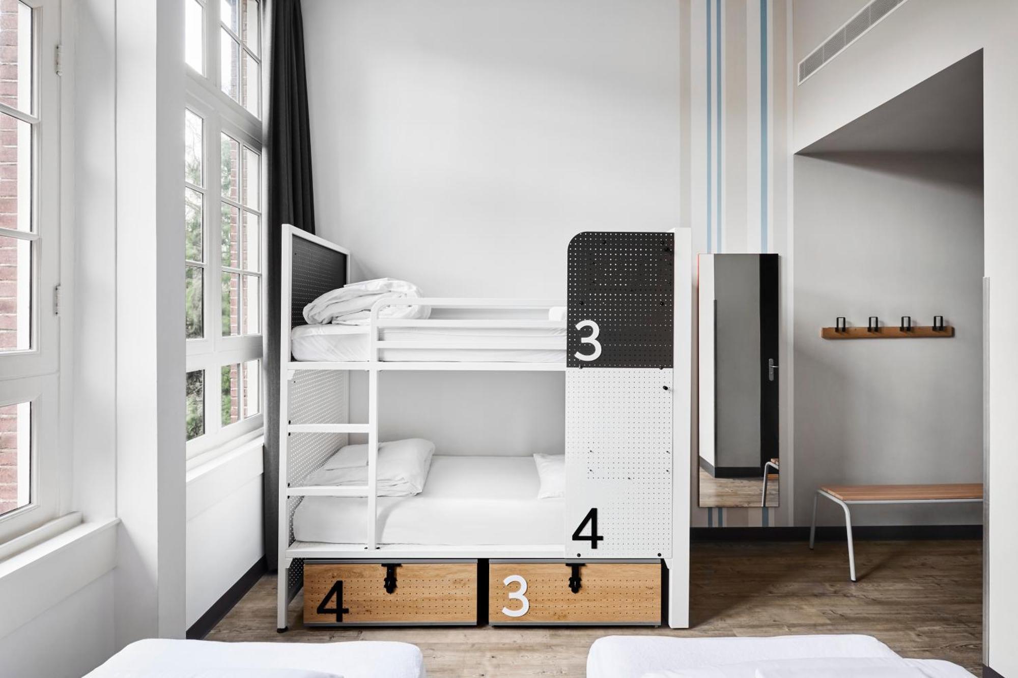 Bed a 4 bed Deluxe Dorm