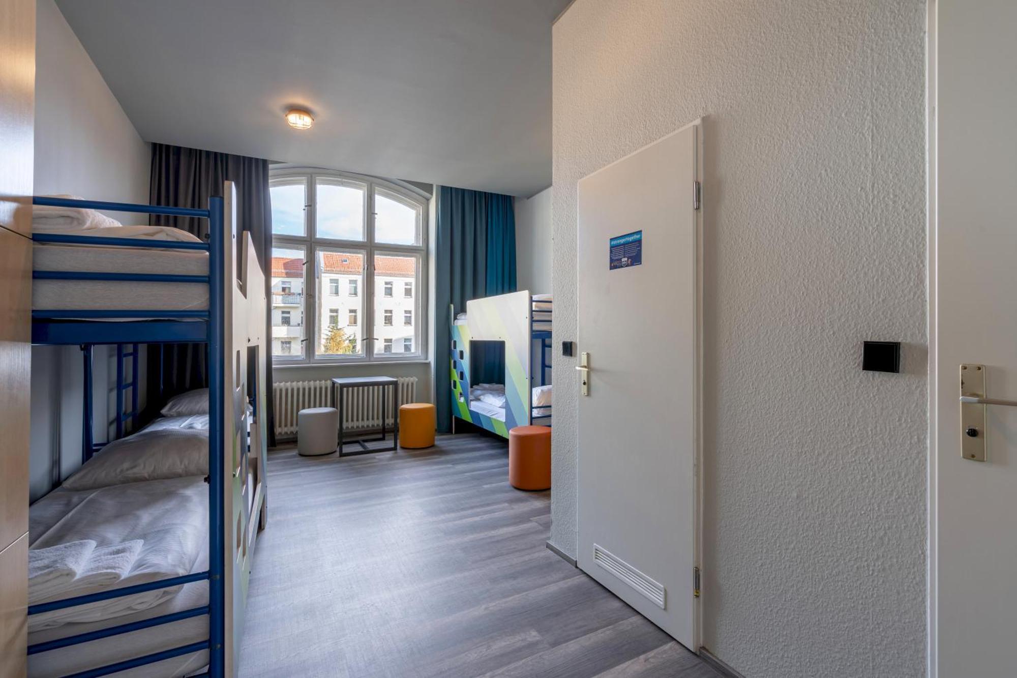 Bed Female Dormitory Room
