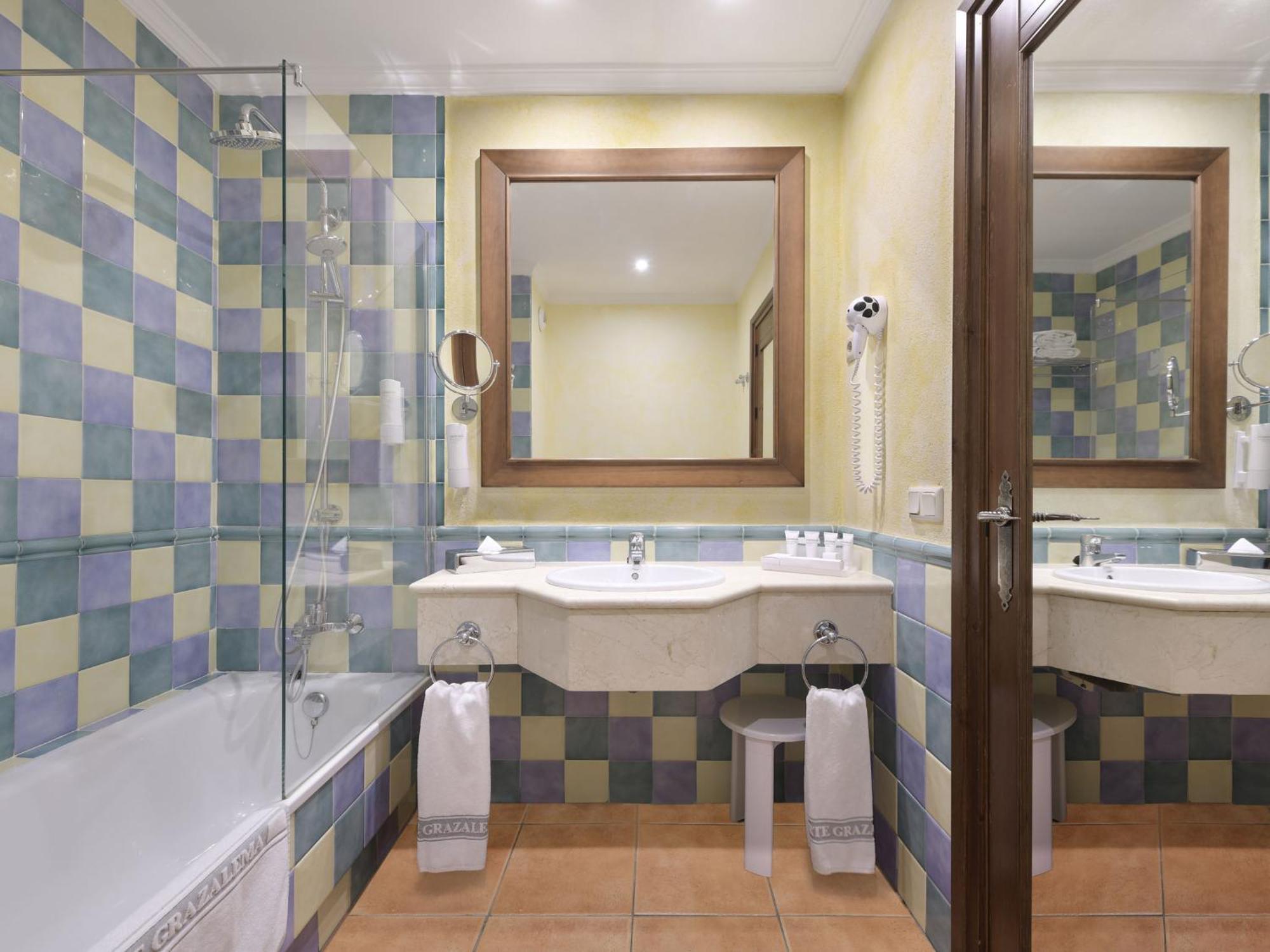 Exclusive Double Room Mountain View