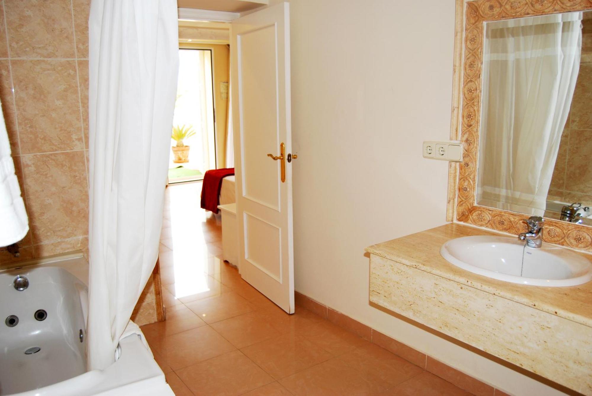 Double Room Sea Views