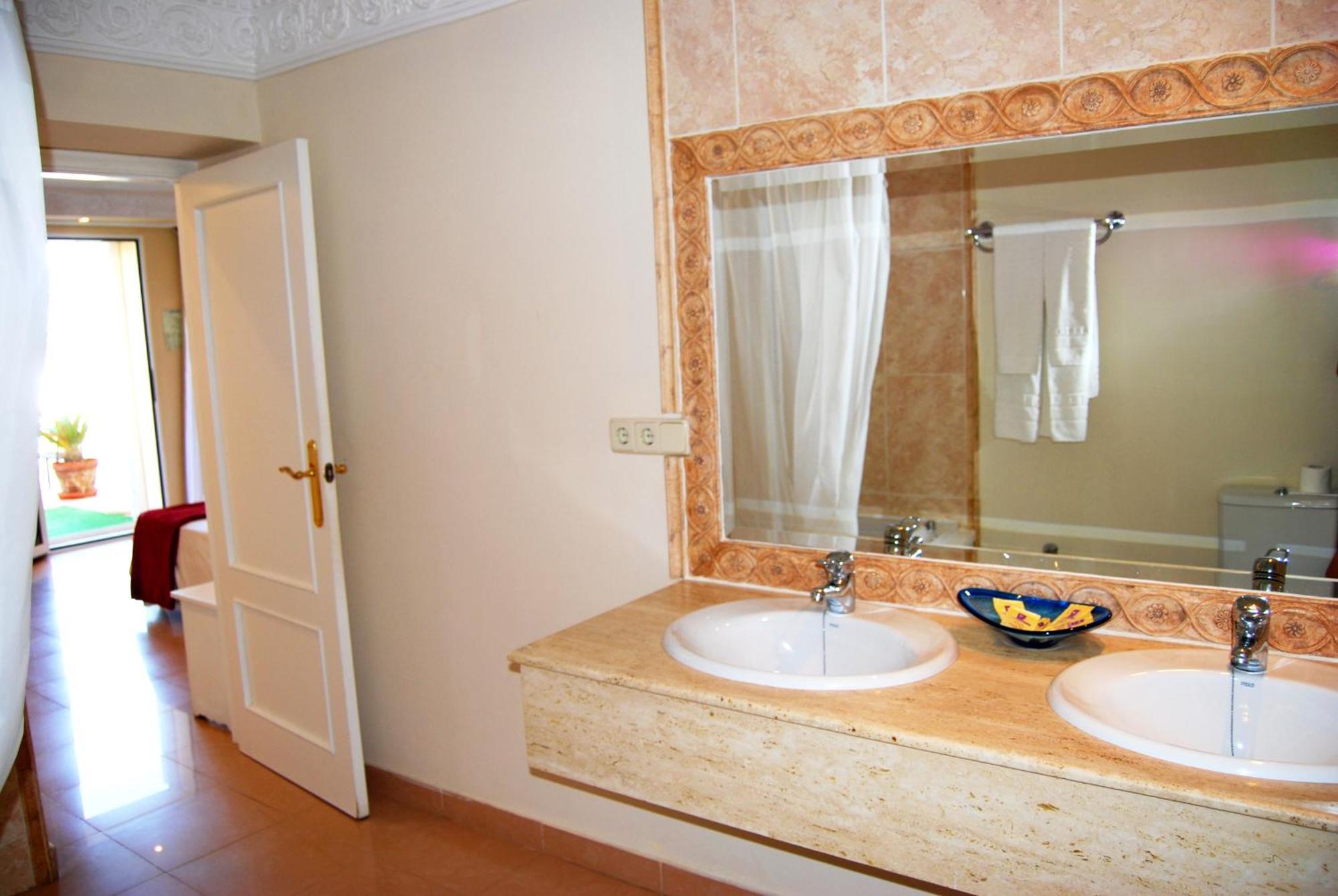 Double Room Sea Views