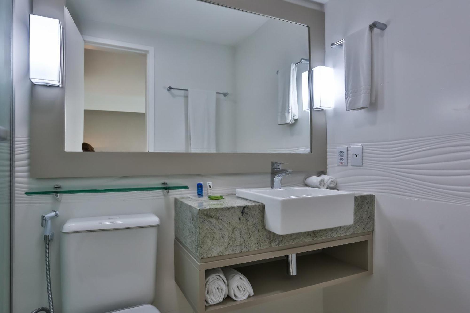 Suíte Superior com 2 Camas de Solteiro