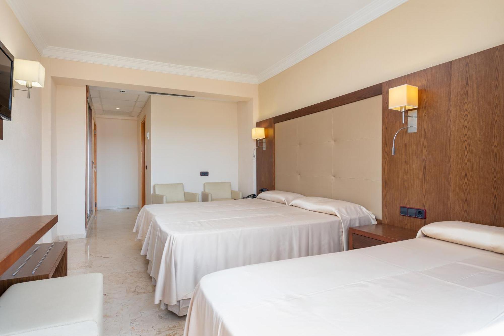 Double or Twin Room Extra Bed Balcony