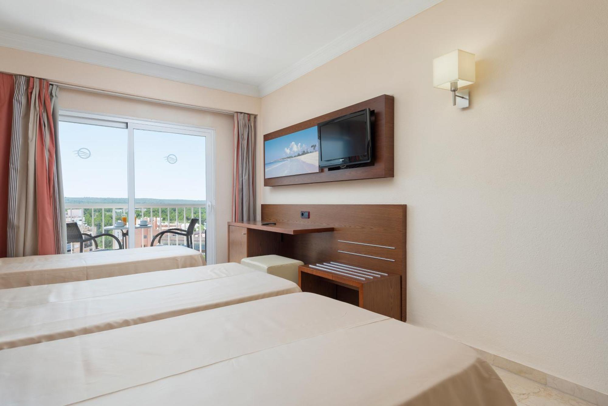 Double or Twin Room Extra Bed Balcony