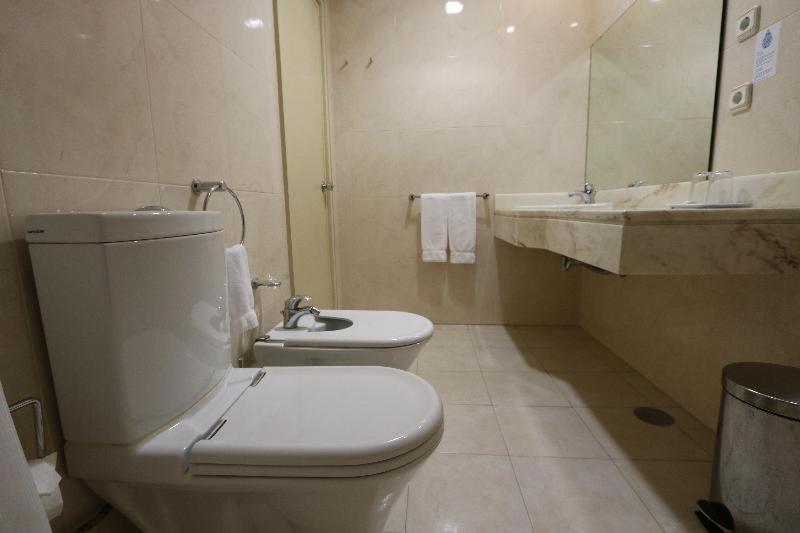 Standard Double Suite