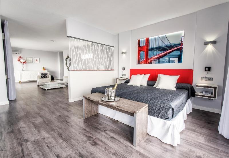 Executive Suite Sea View