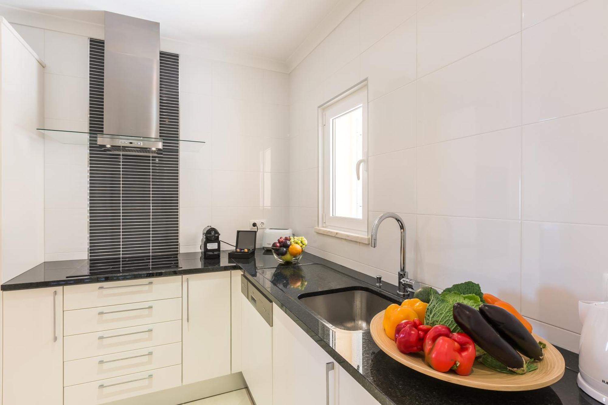 Three-Bedroom Townhouse Sea View