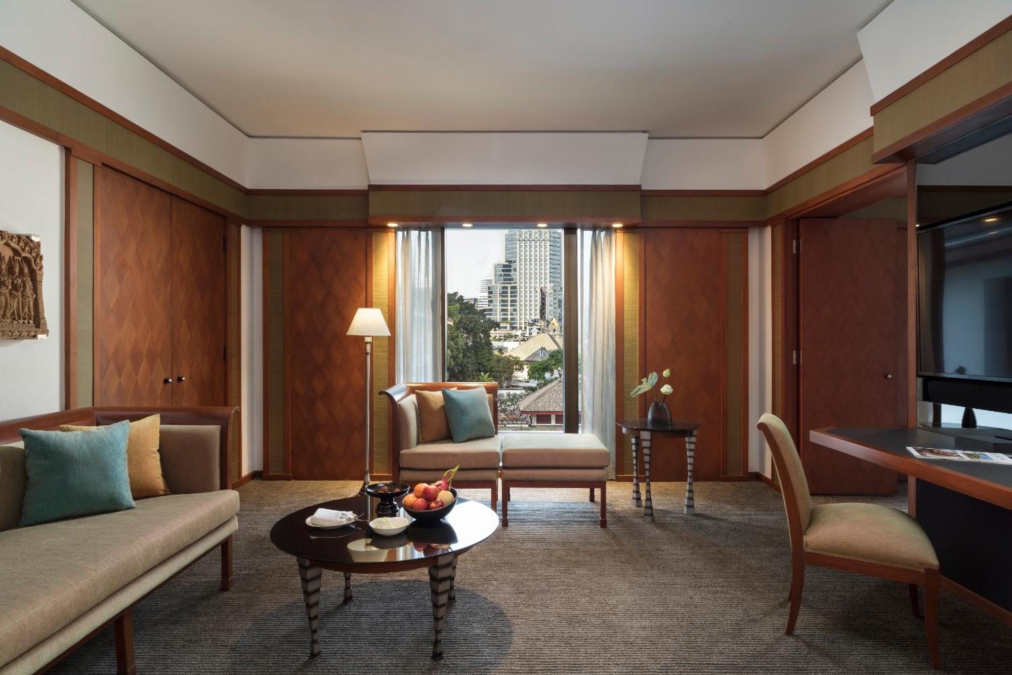 Deluxe Suite Club Benefit