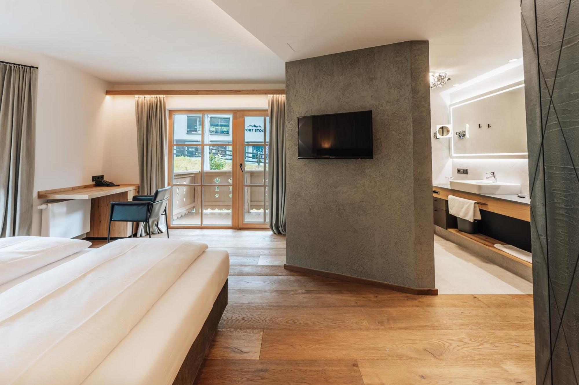 Large Double Room