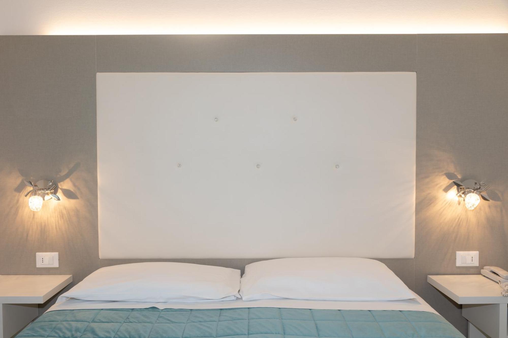 Double or Twin Room Balcony