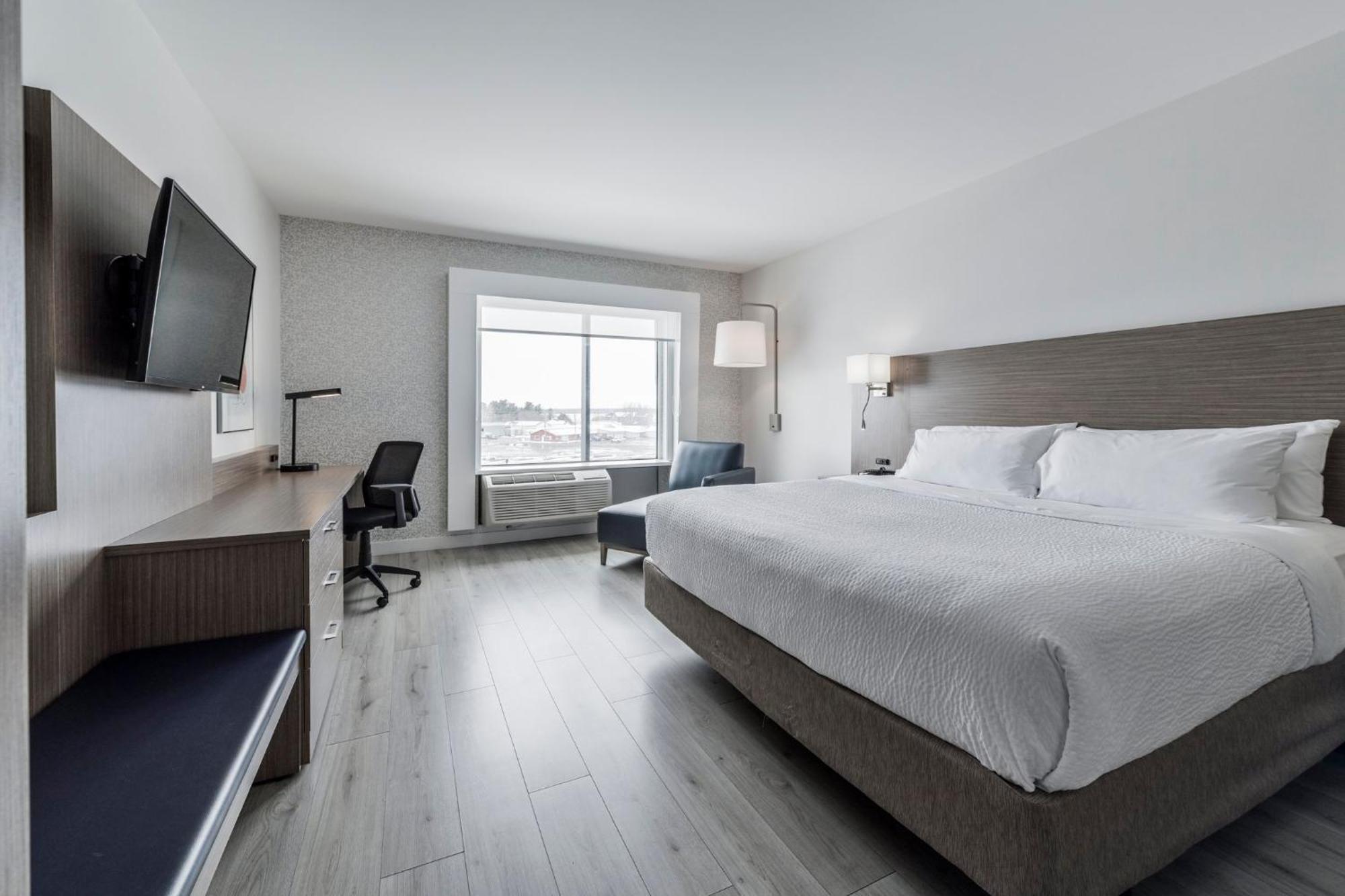 Standard King Room Top Floor