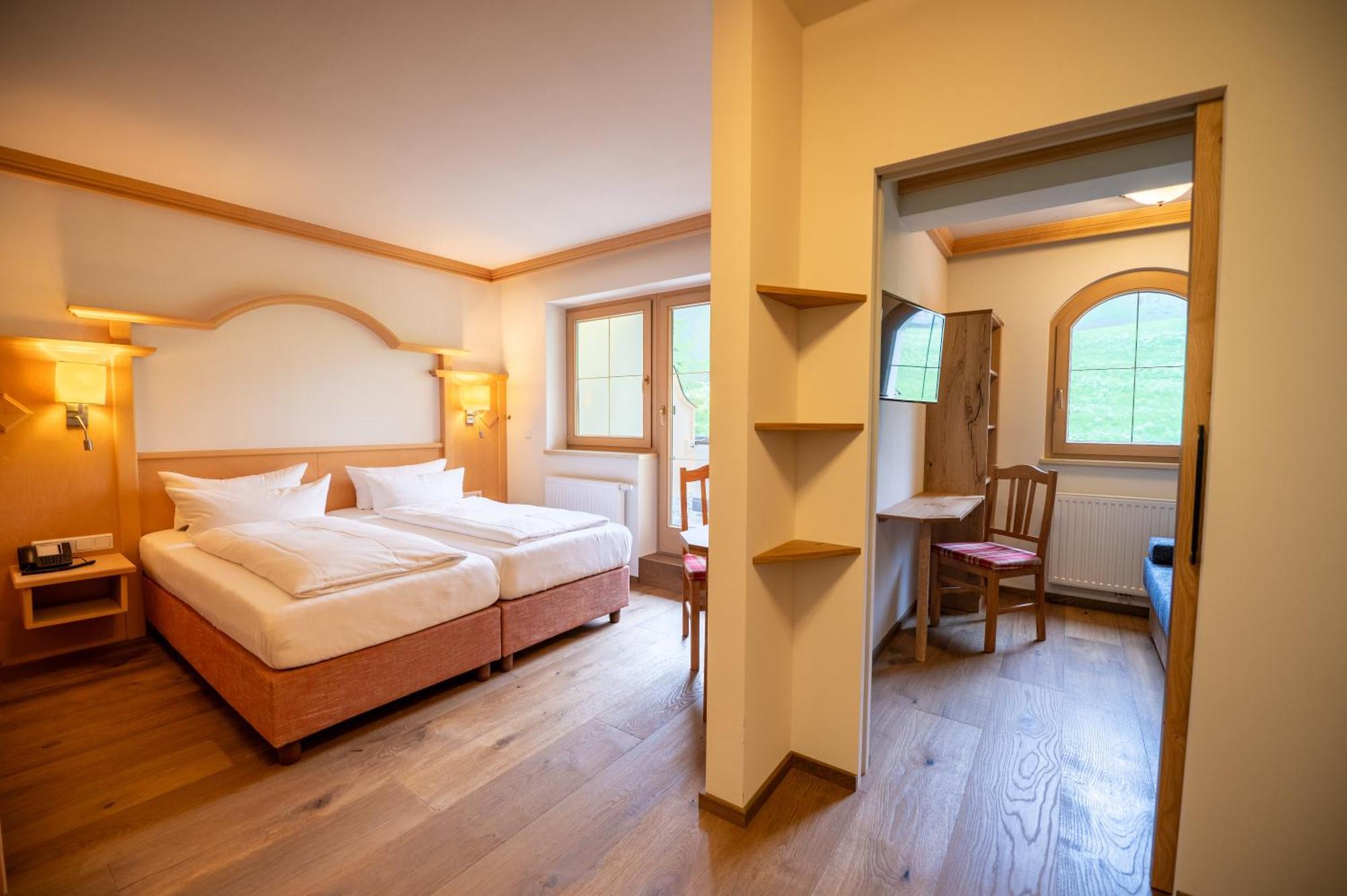 Junior Suite Balcony