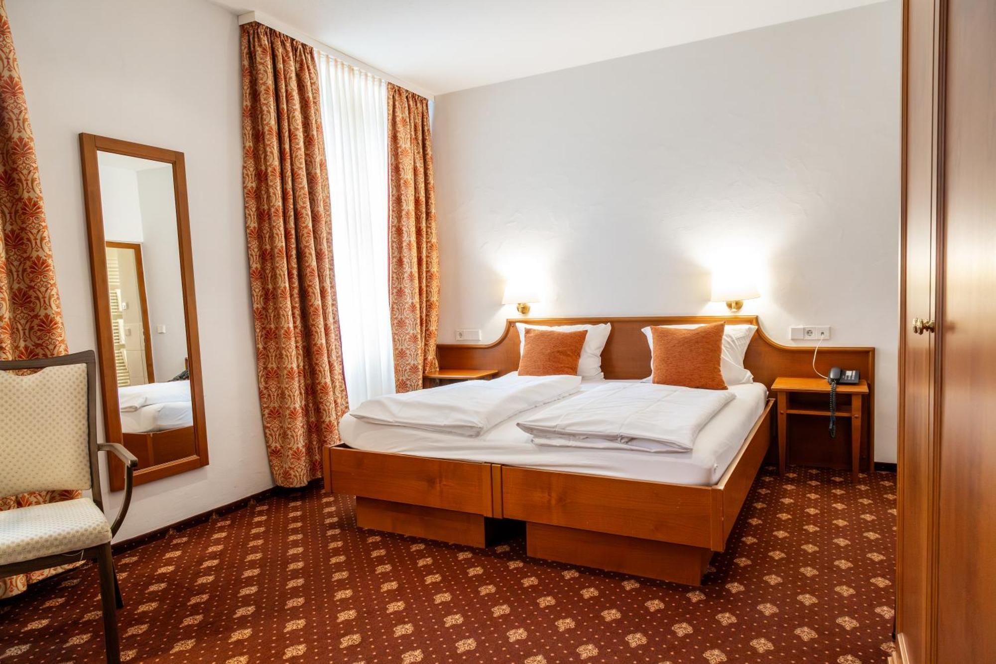 Double Room,1592048116:JPEG