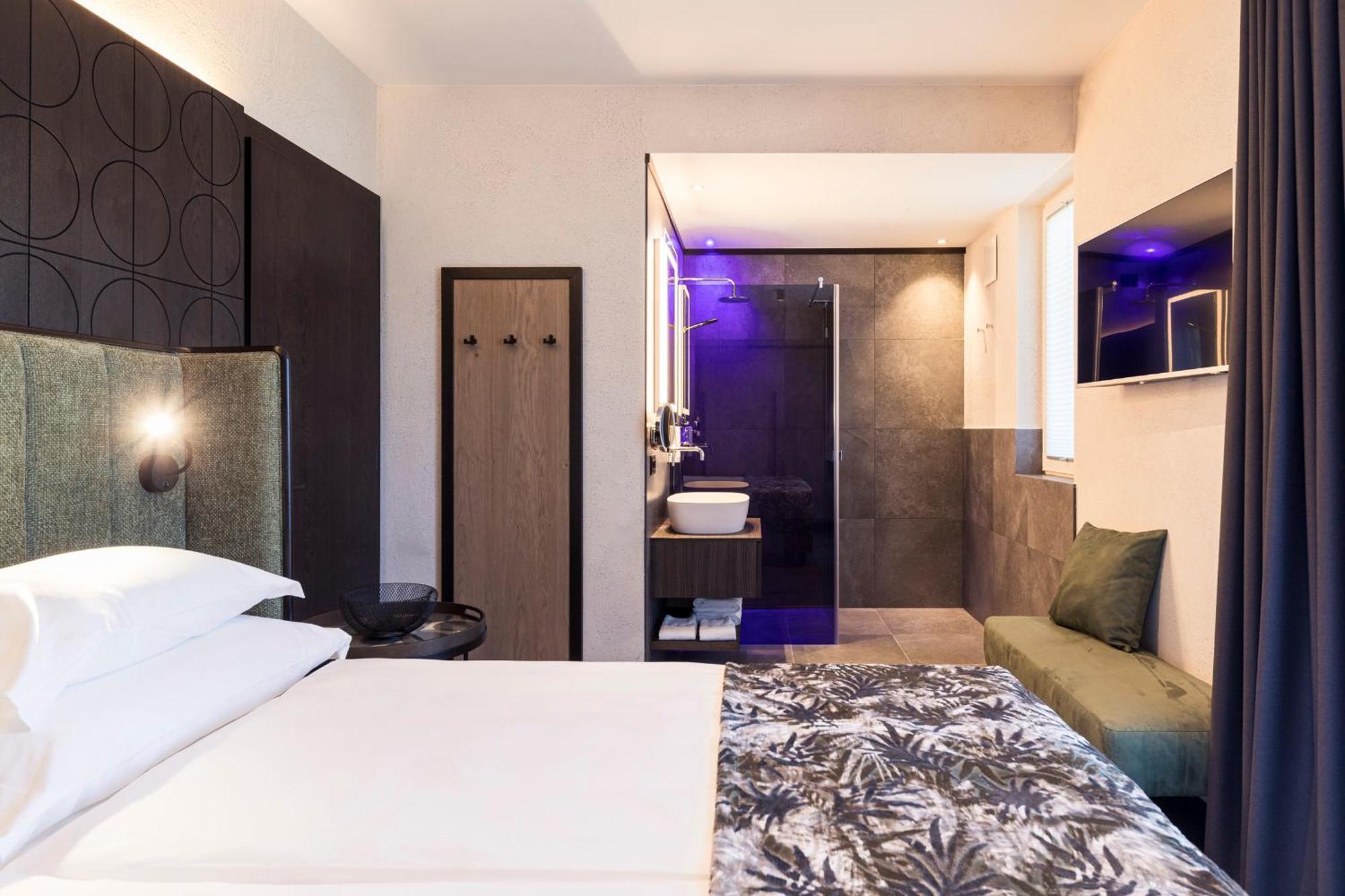 Two-Bedroom Apartment Dependance,1592122213:JPEG