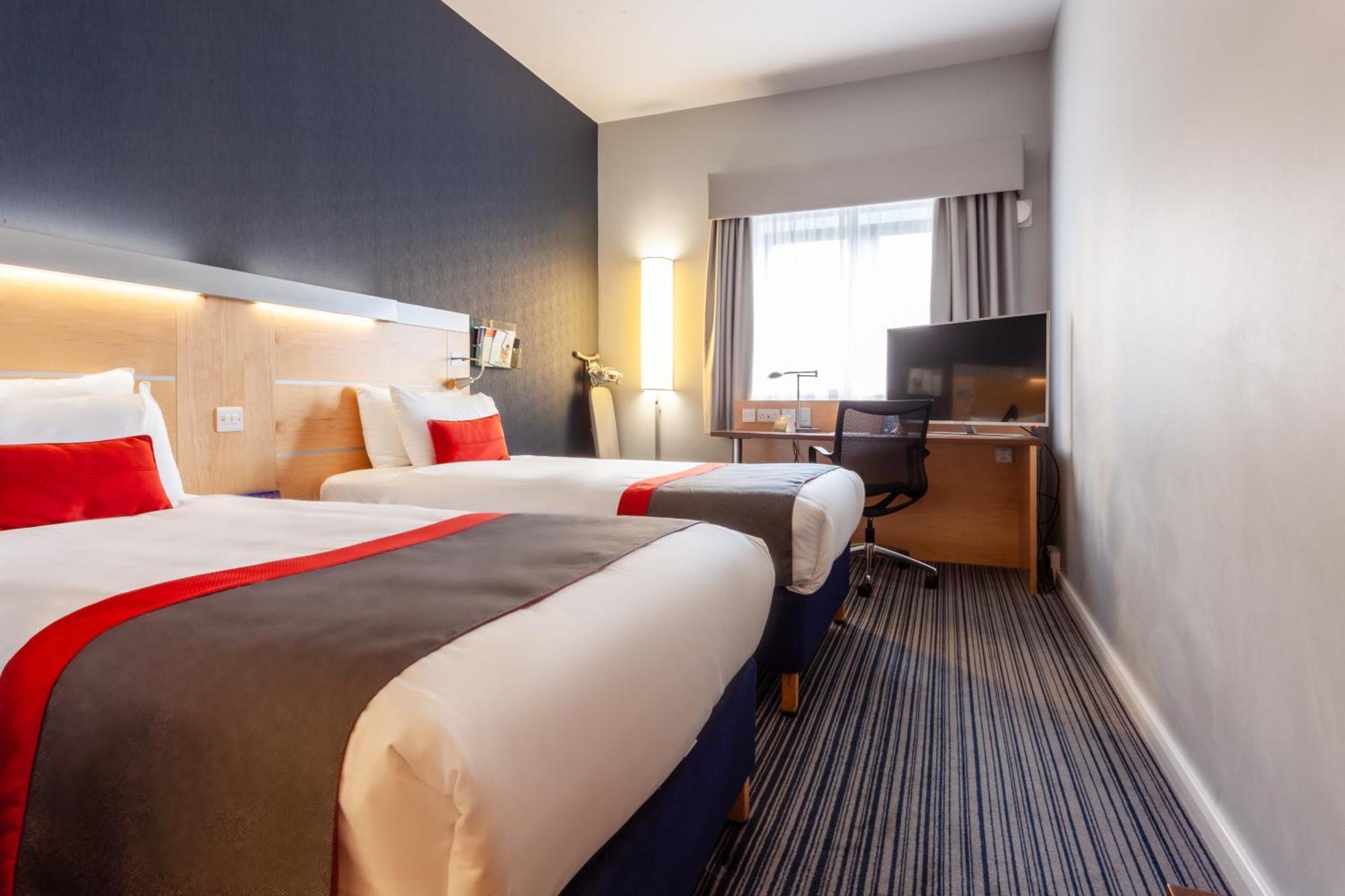 Standard Twin Room Hot