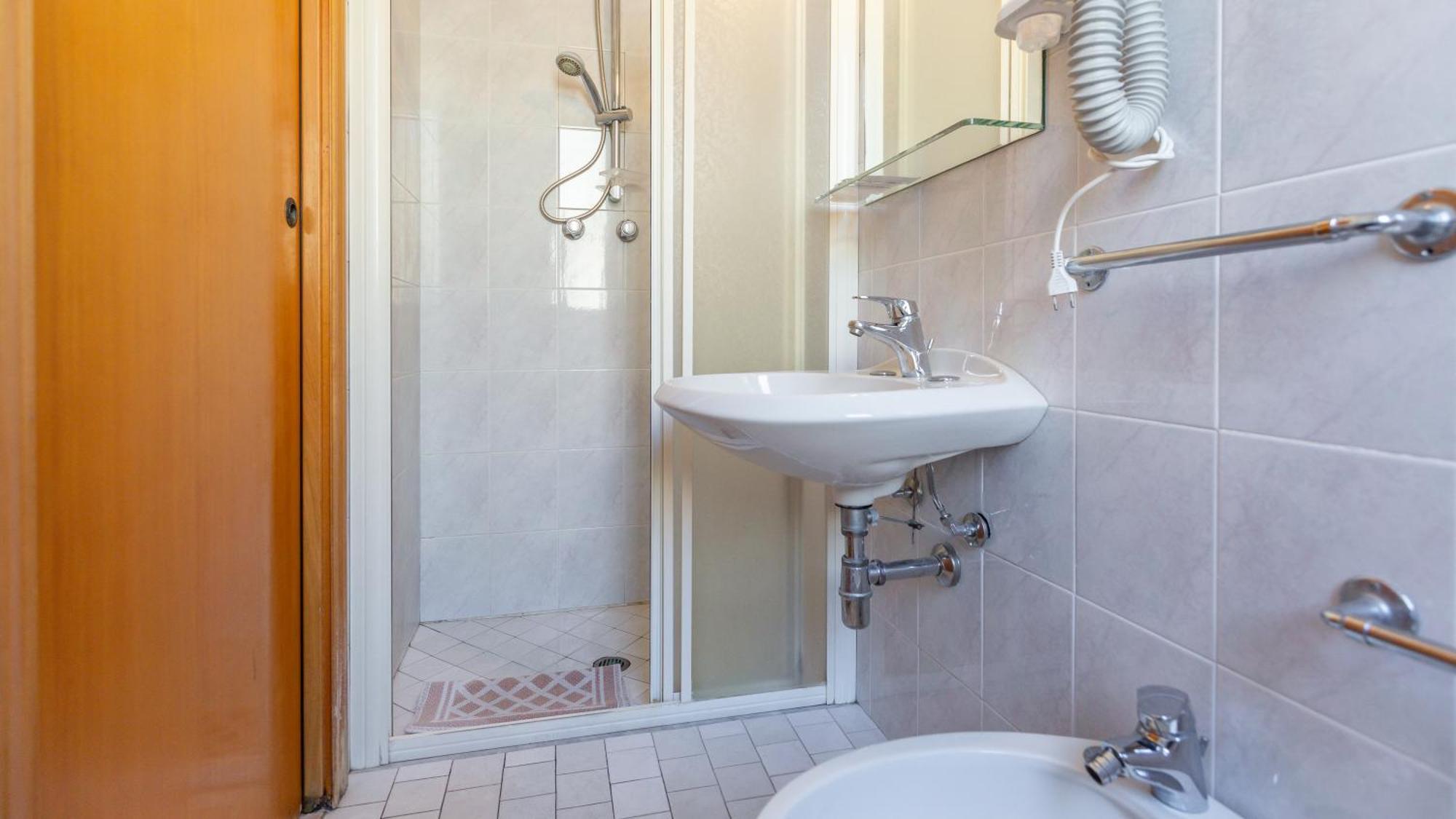 Classic Single Room