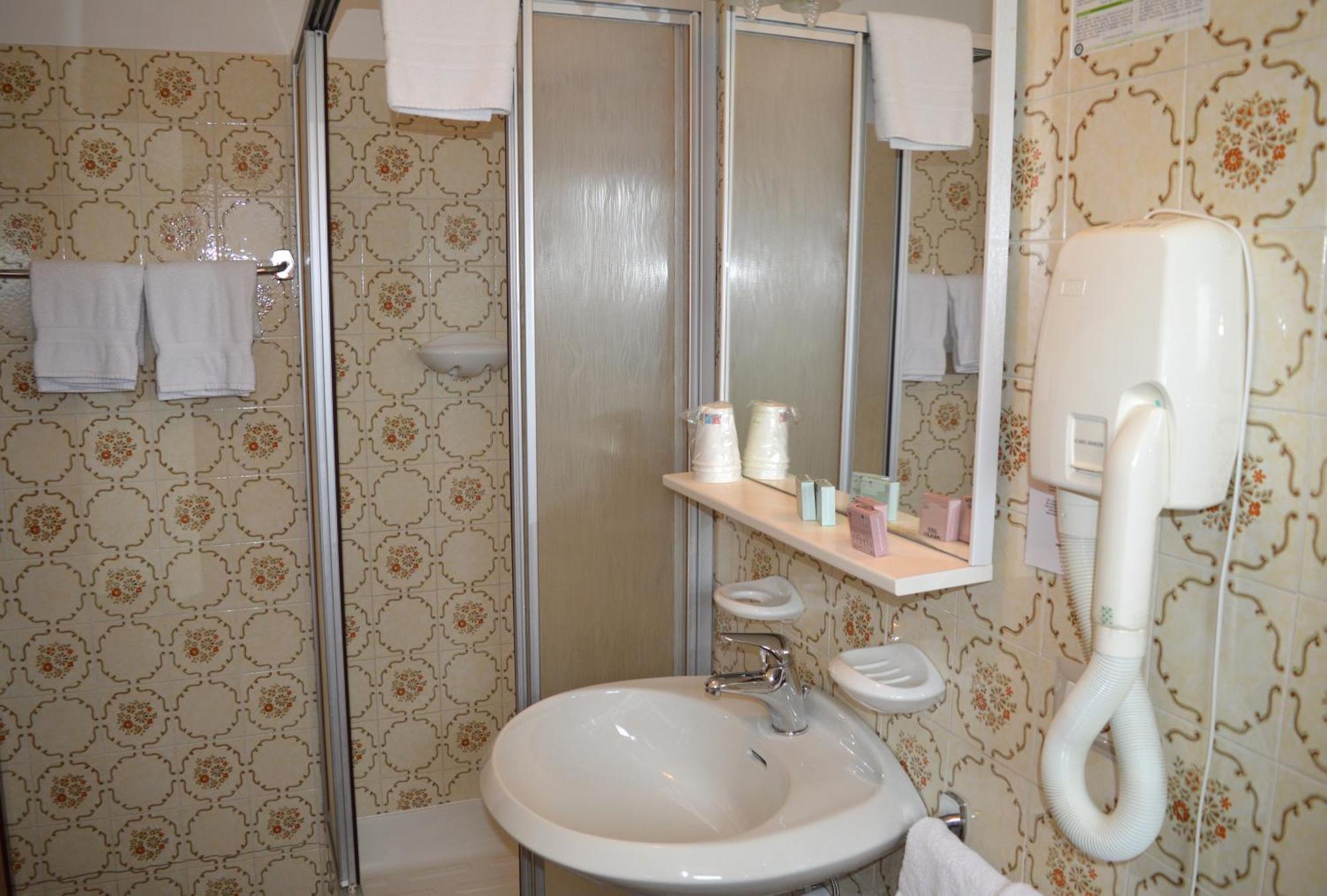 Standard Double Room,1674766255:JPEG