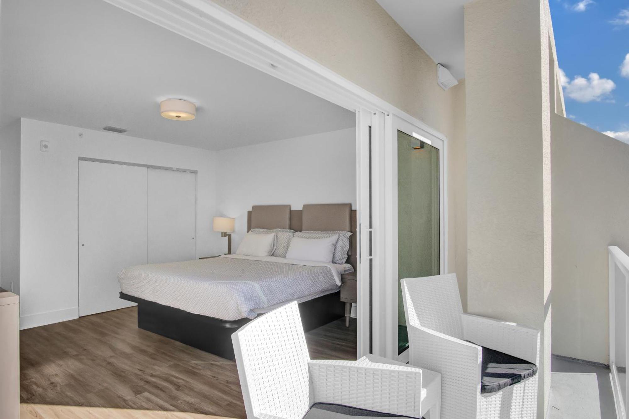 Standard 2 Bedroom Suite