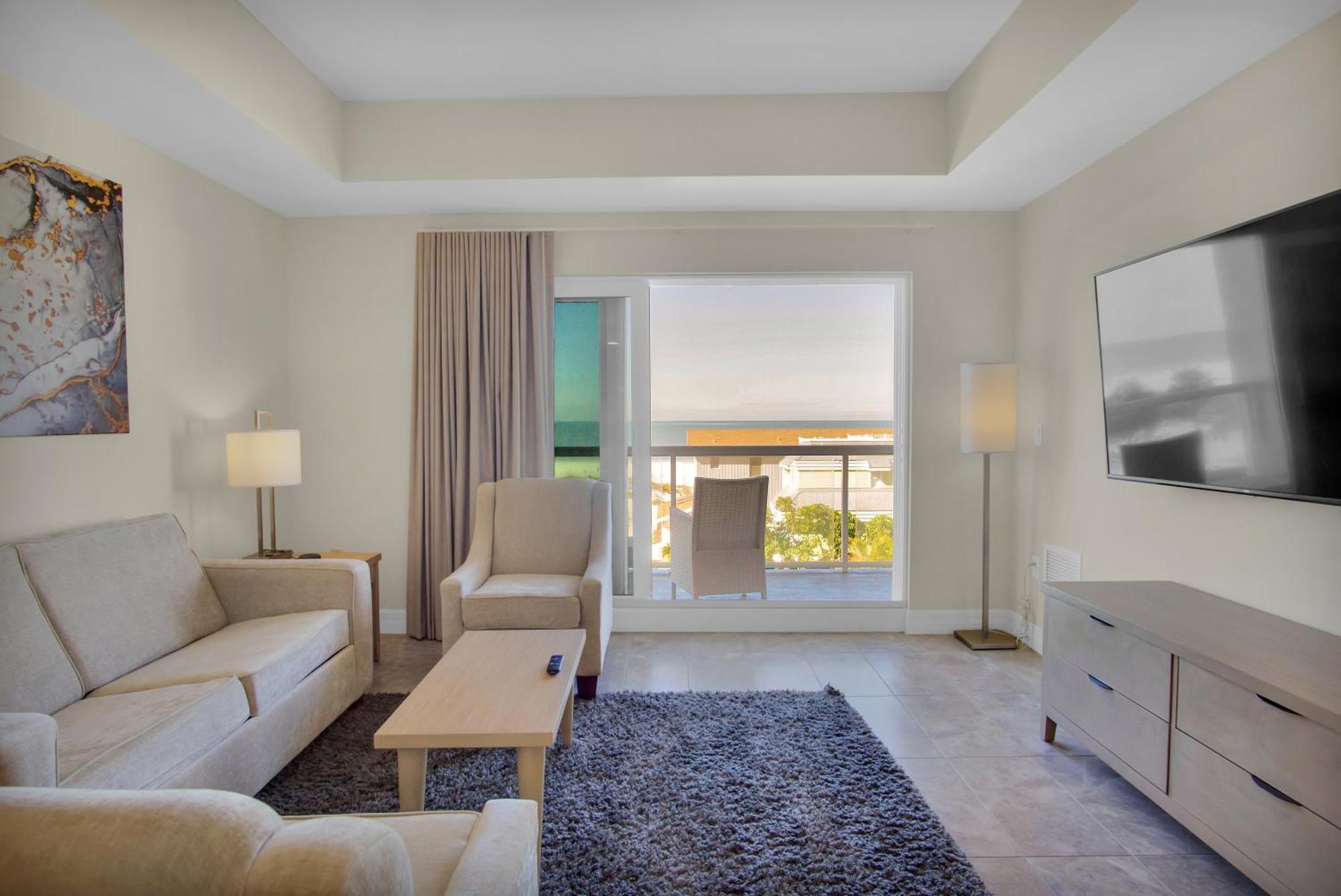 Standard 2 Bedroom Suite Gulf View Lower Floor